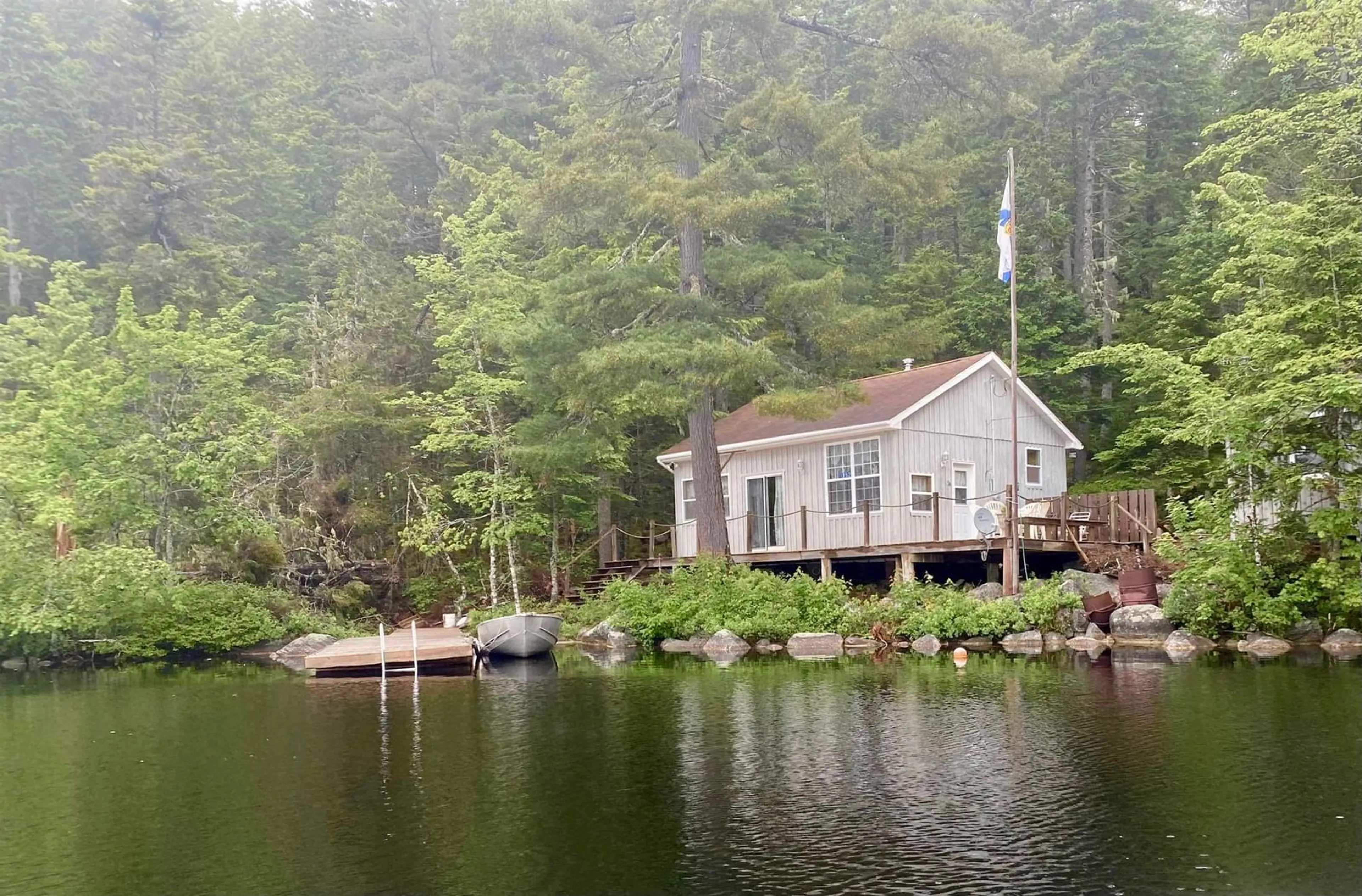 Cottage for 1352 Dauphinee's Mill Lake (Access) Rd, Hubbards Nova Scotia B0J 1T0