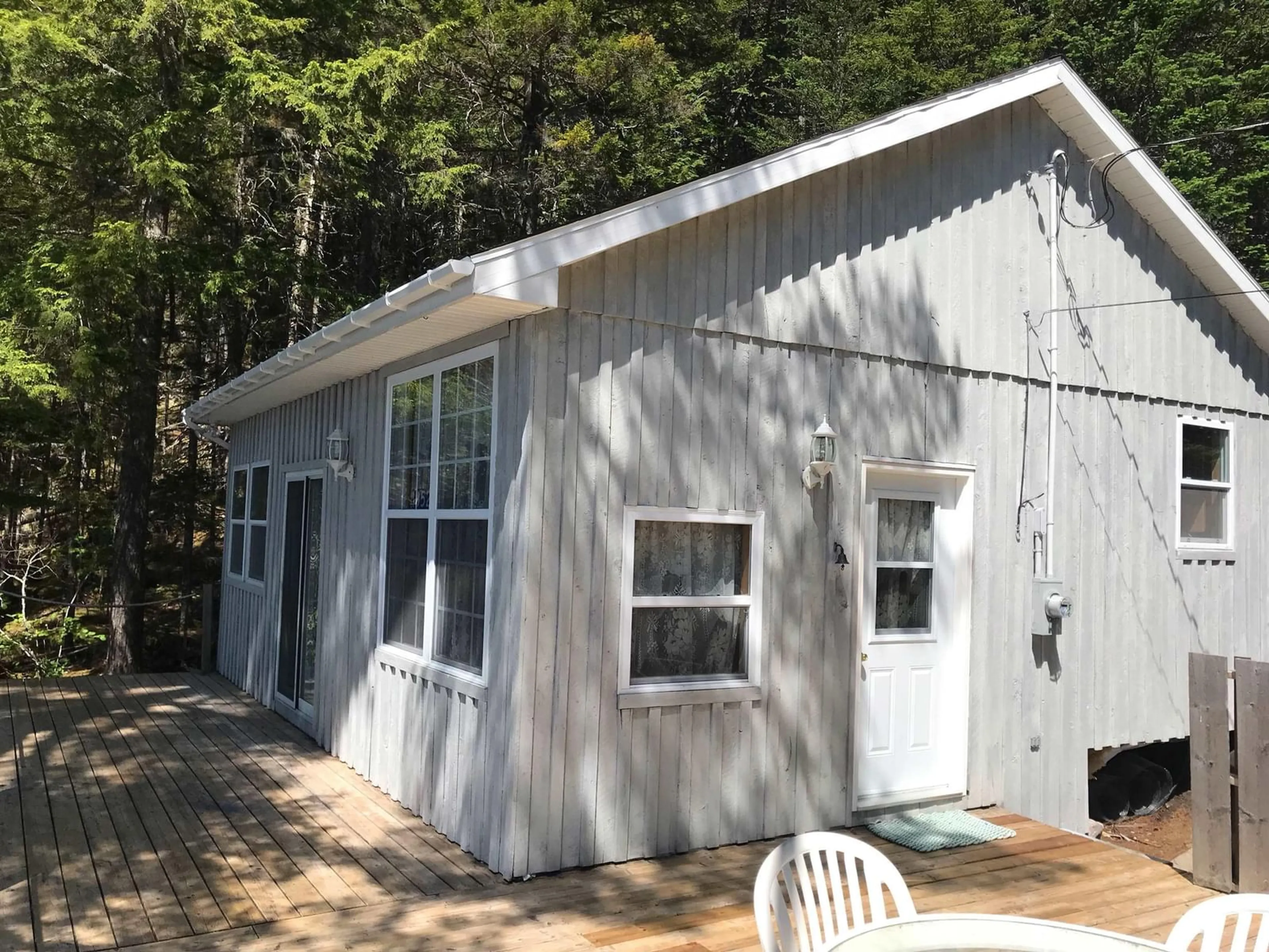 Shed for 1352 Dauphinee's Mill Lake (Access) Rd, Hubbards Nova Scotia B0J 1T0