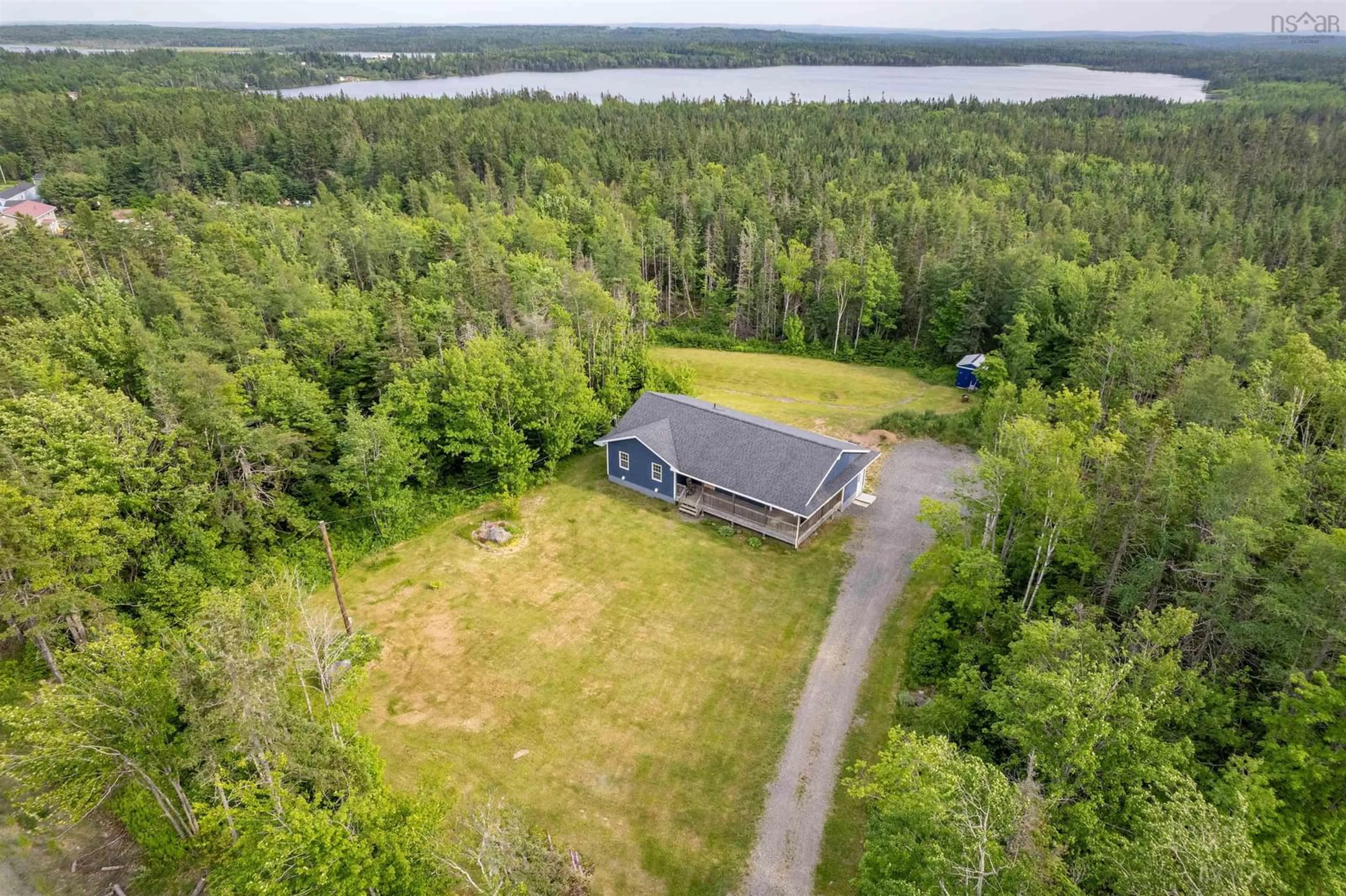 Cottage for 372 Front Lake Rd, Dutch Brook Nova Scotia B1M 1B3