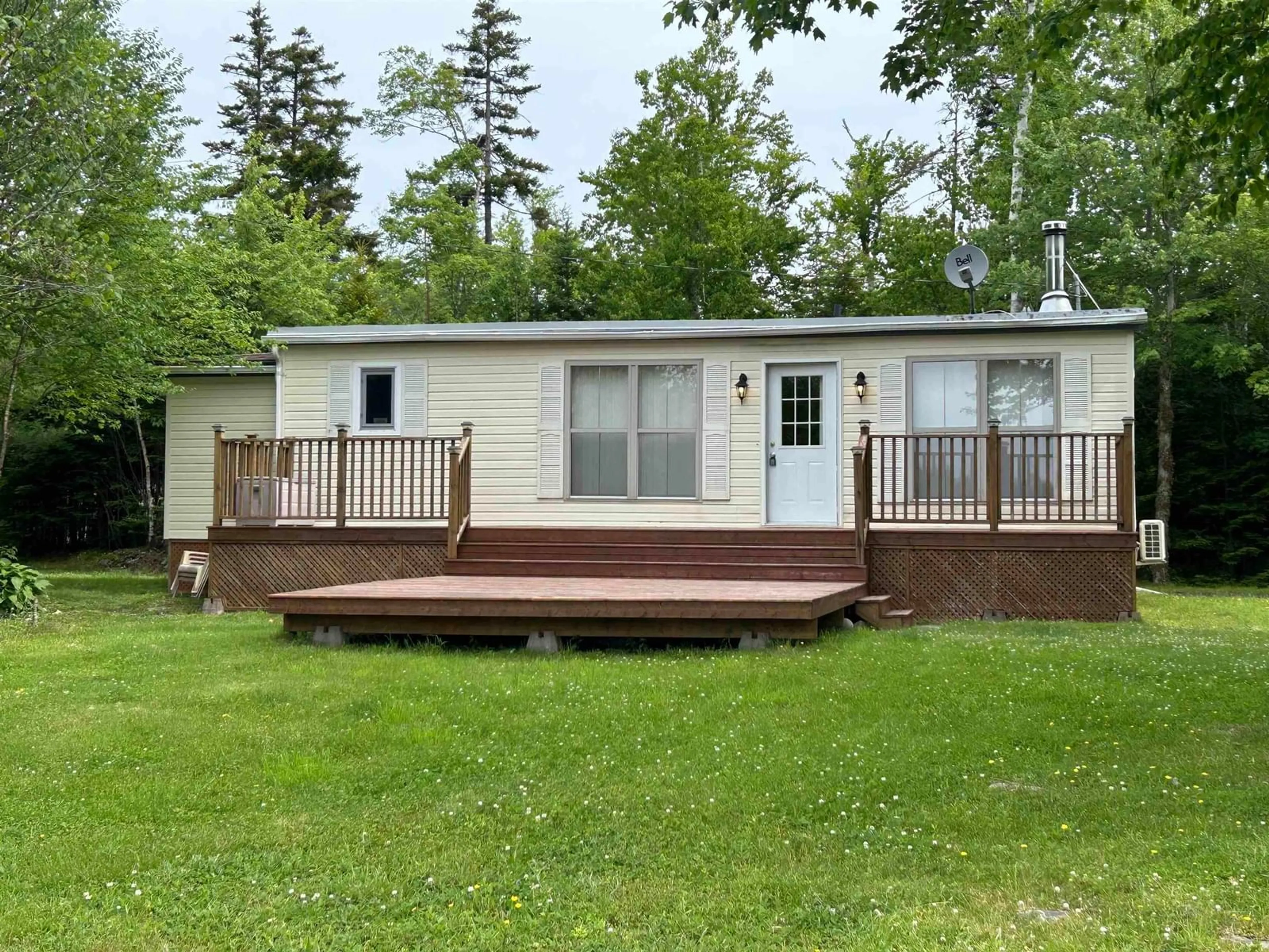 Cottage for 4989 Highway 224, Pleasant Valley Nova Scotia B0J 2T0