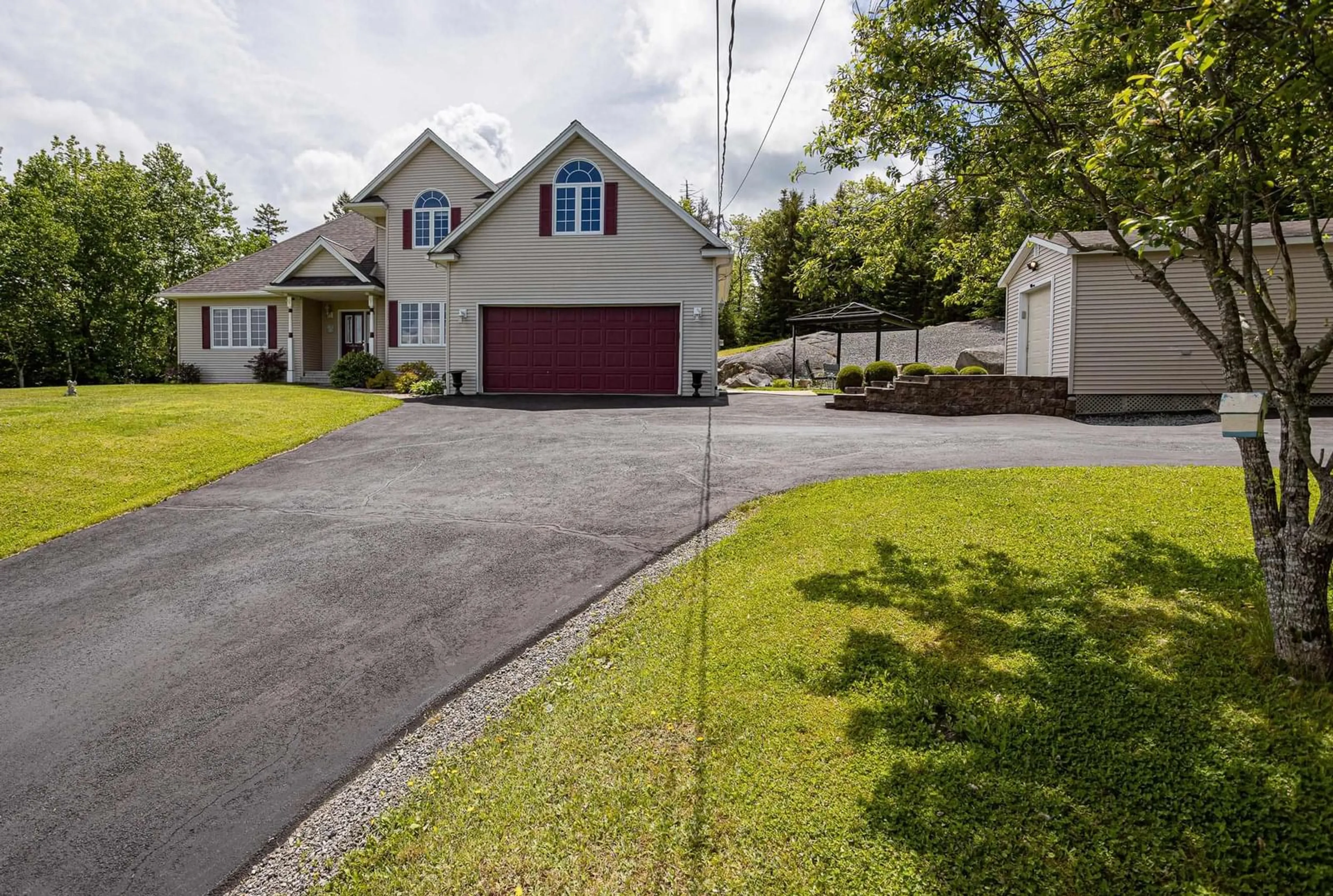 Frontside or backside of a home for 51 Parklyn Crt, Upper Tantallon Nova Scotia B3Z 1M5