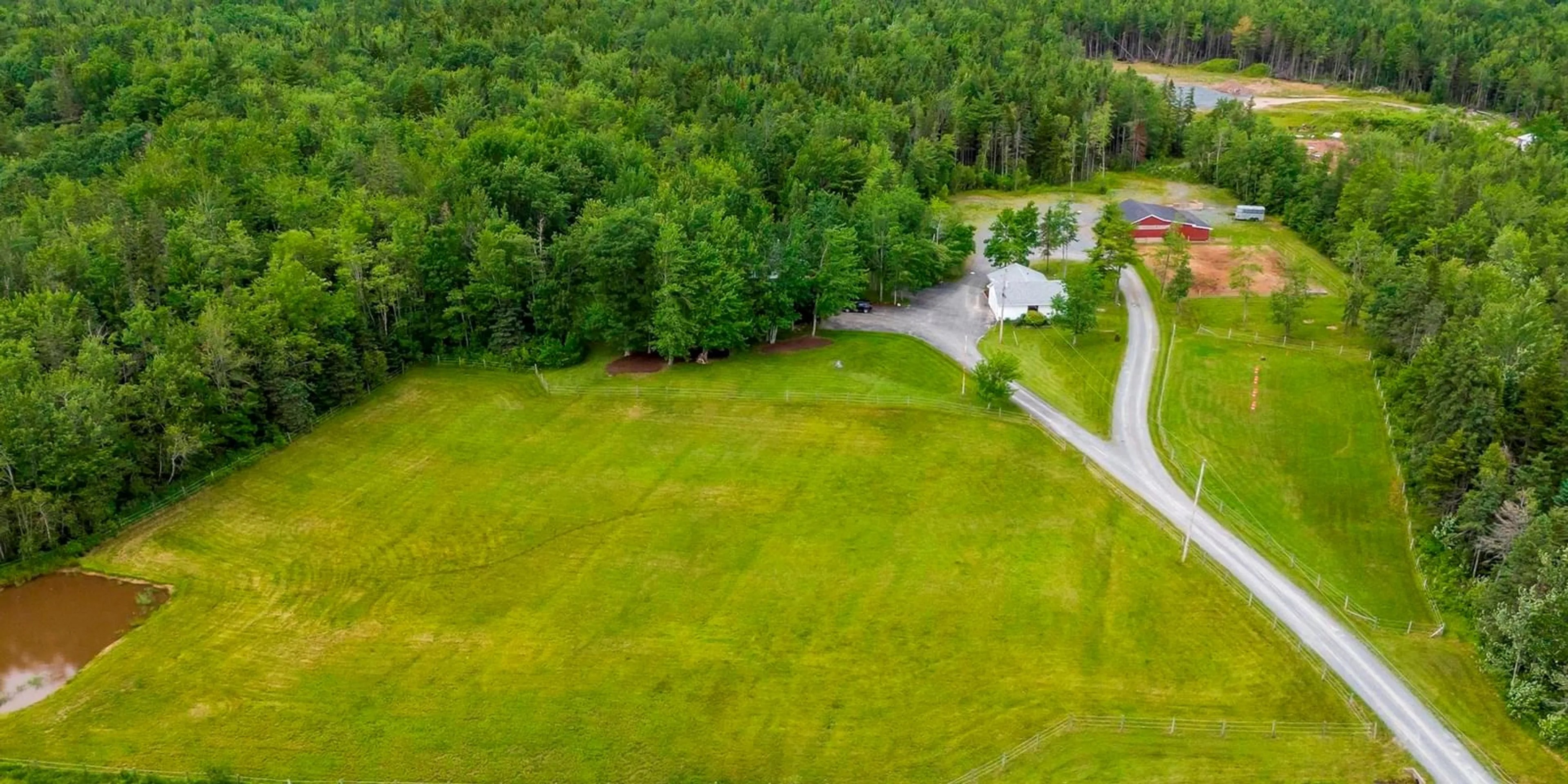 Fenced yard for 34 Horne Settlement Rd, Enfield Nova Scotia B2T 1A7