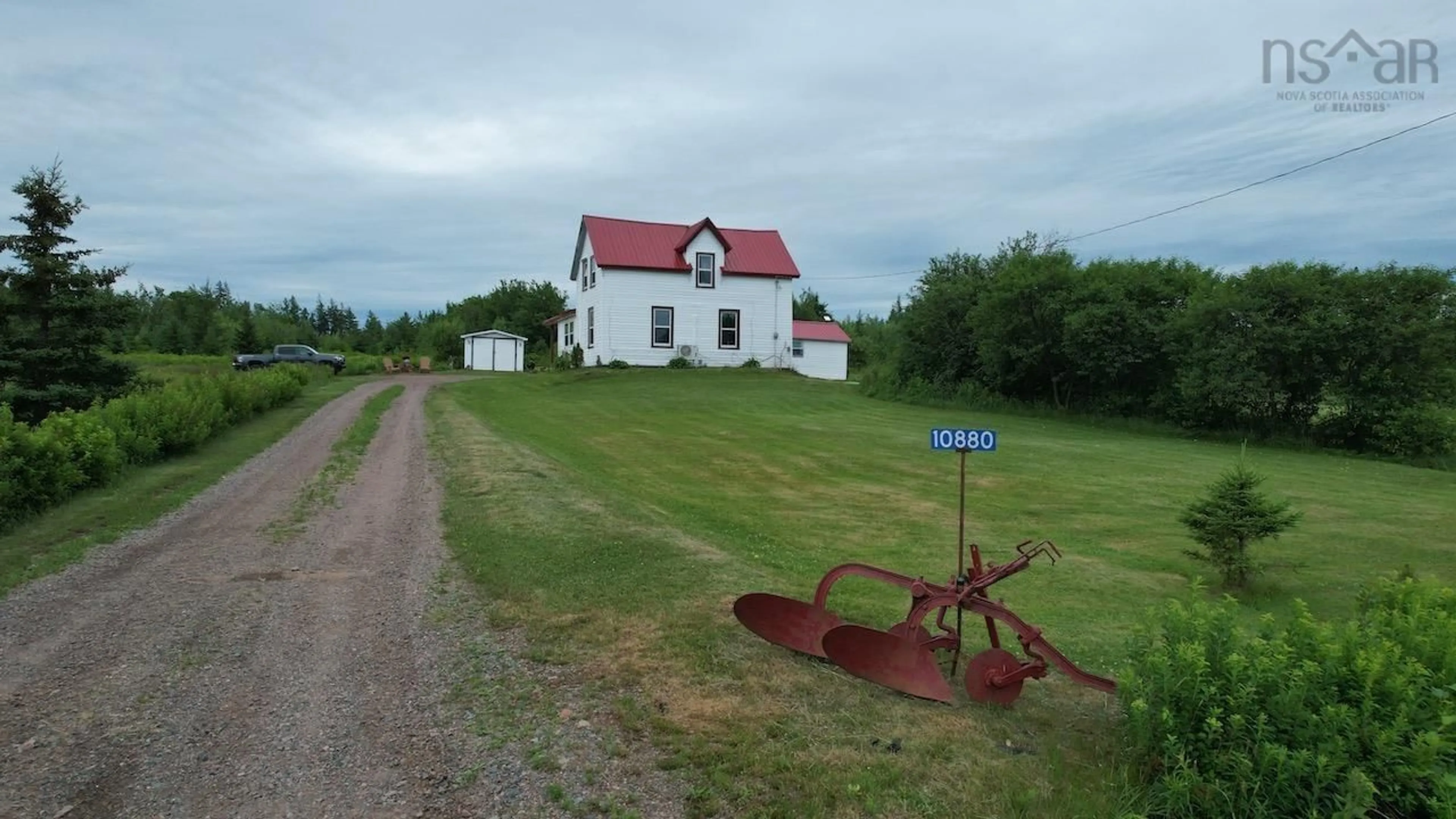 Cottage for 10880 204 Hwy, Streets Ridge Nova Scotia B0M 1P0