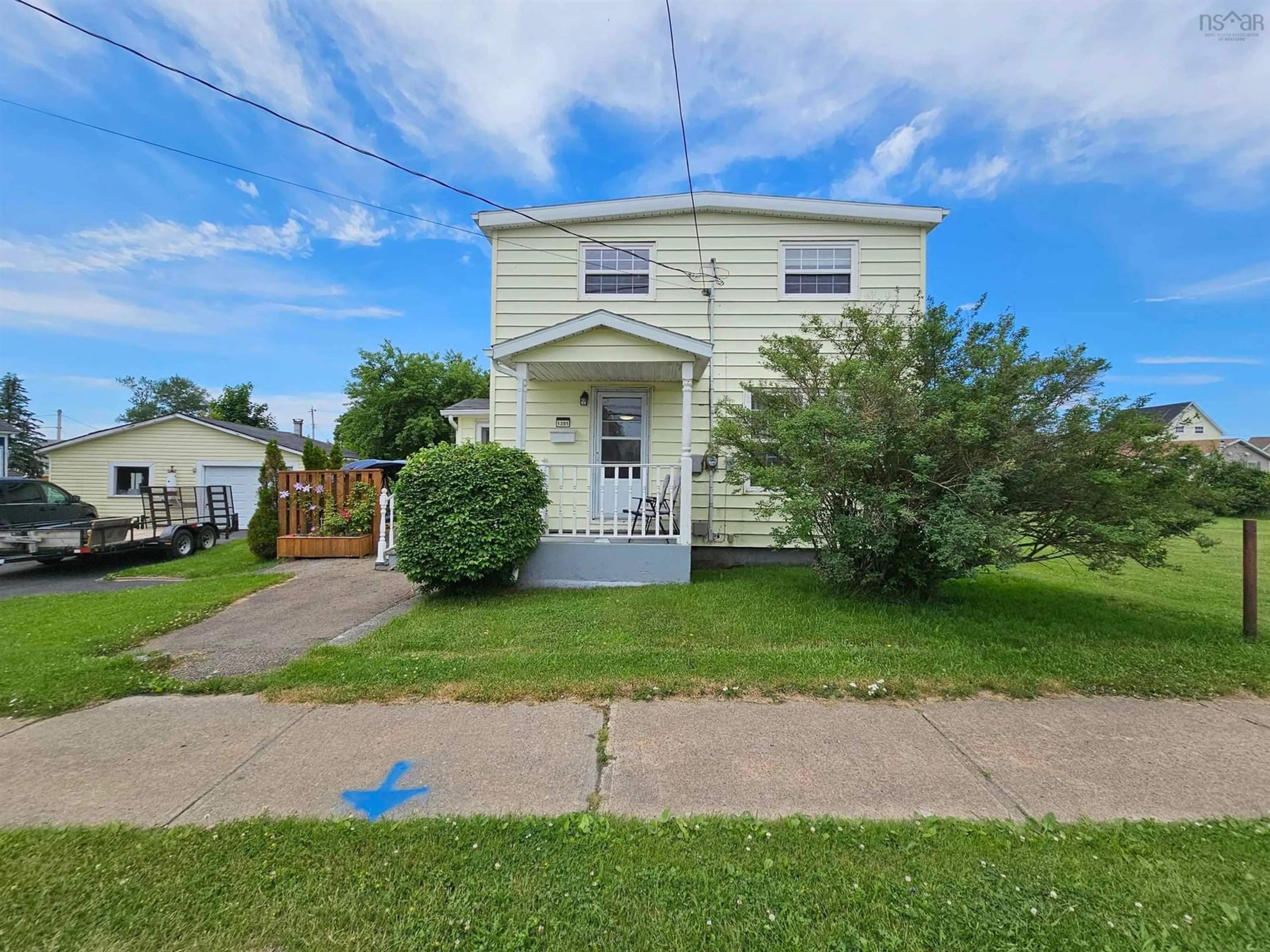 Frontside or backside of a home for 1391 Victoria Rd, Sydney Nova Scotia B1N 1M4