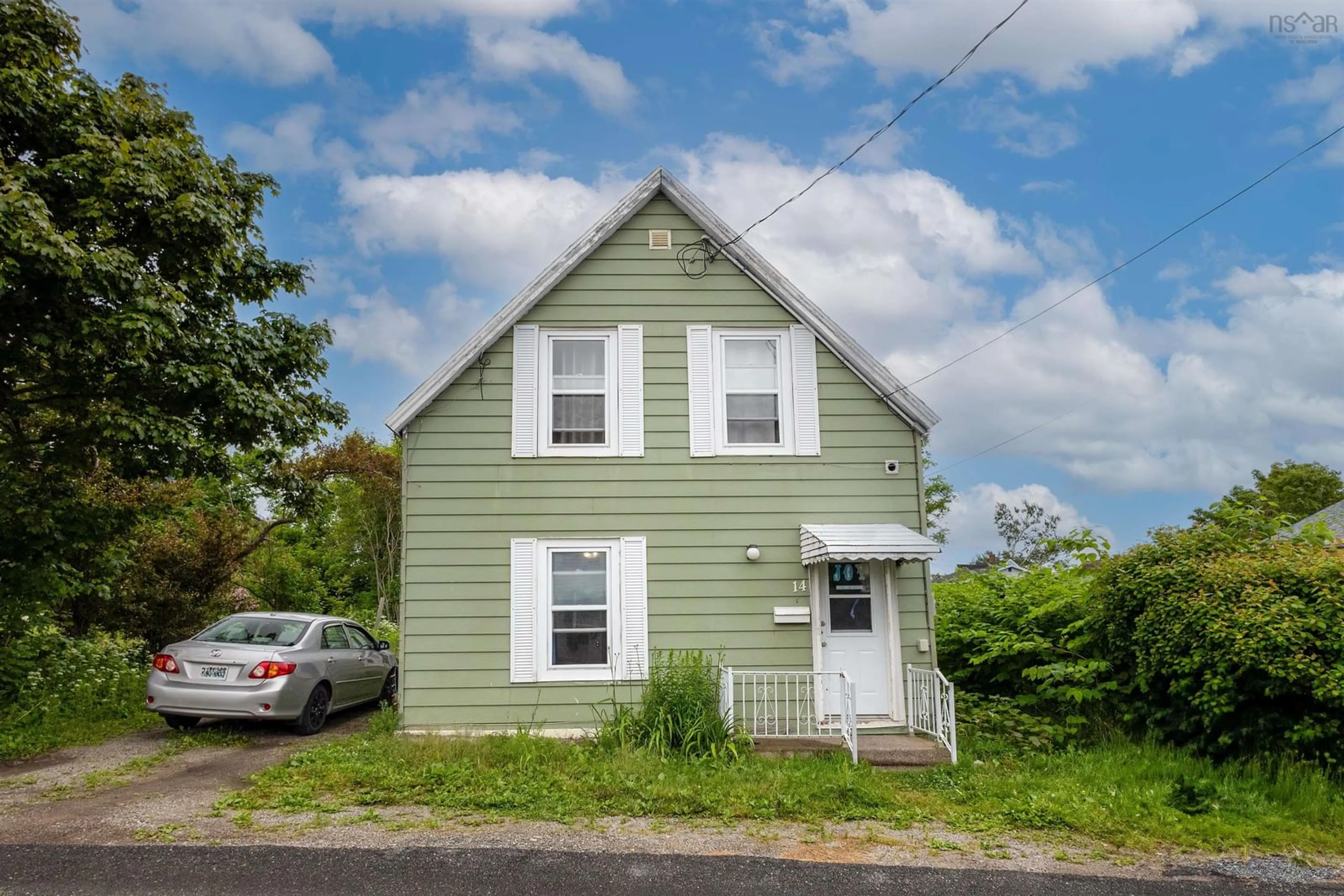 Frontside or backside of a home for 14 Mcdougall St, Glace Bay Nova Scotia B1A 3R7