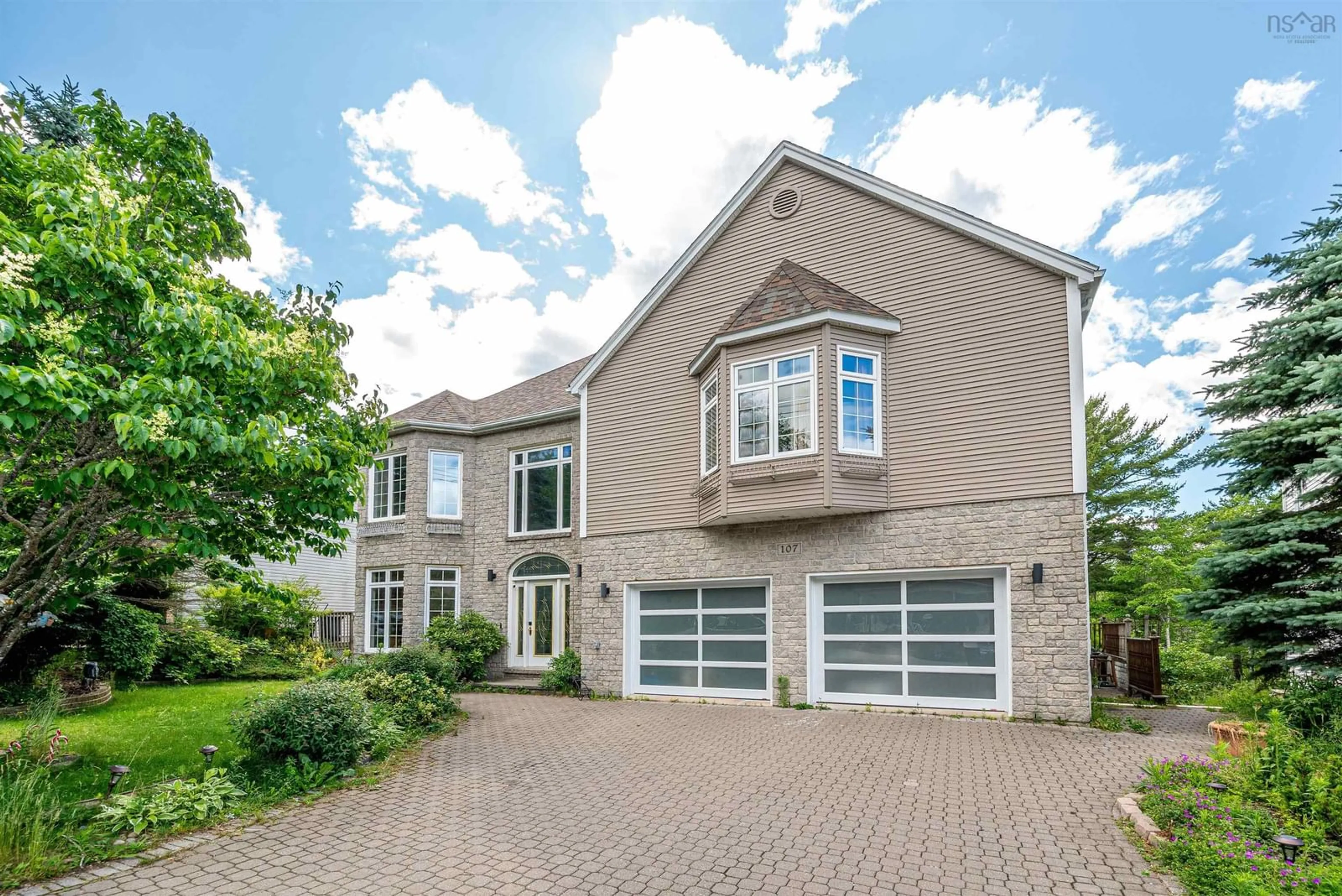 Home with brick exterior material for 107 Ahmadi Crescent Cres, Bedford Nova Scotia B4A 4E5