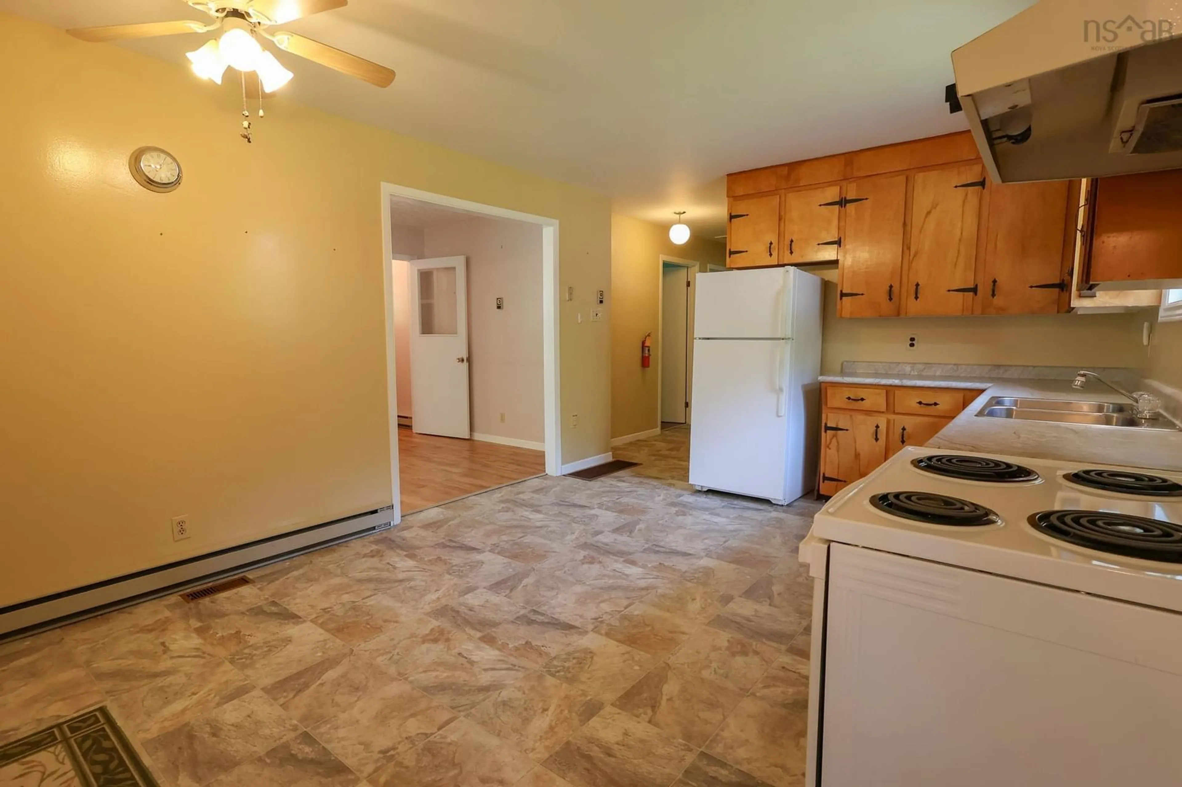 Standard kitchen for 1997 Cornwall Rd, Middle New Cornwall Nova Scotia B0J 2E0