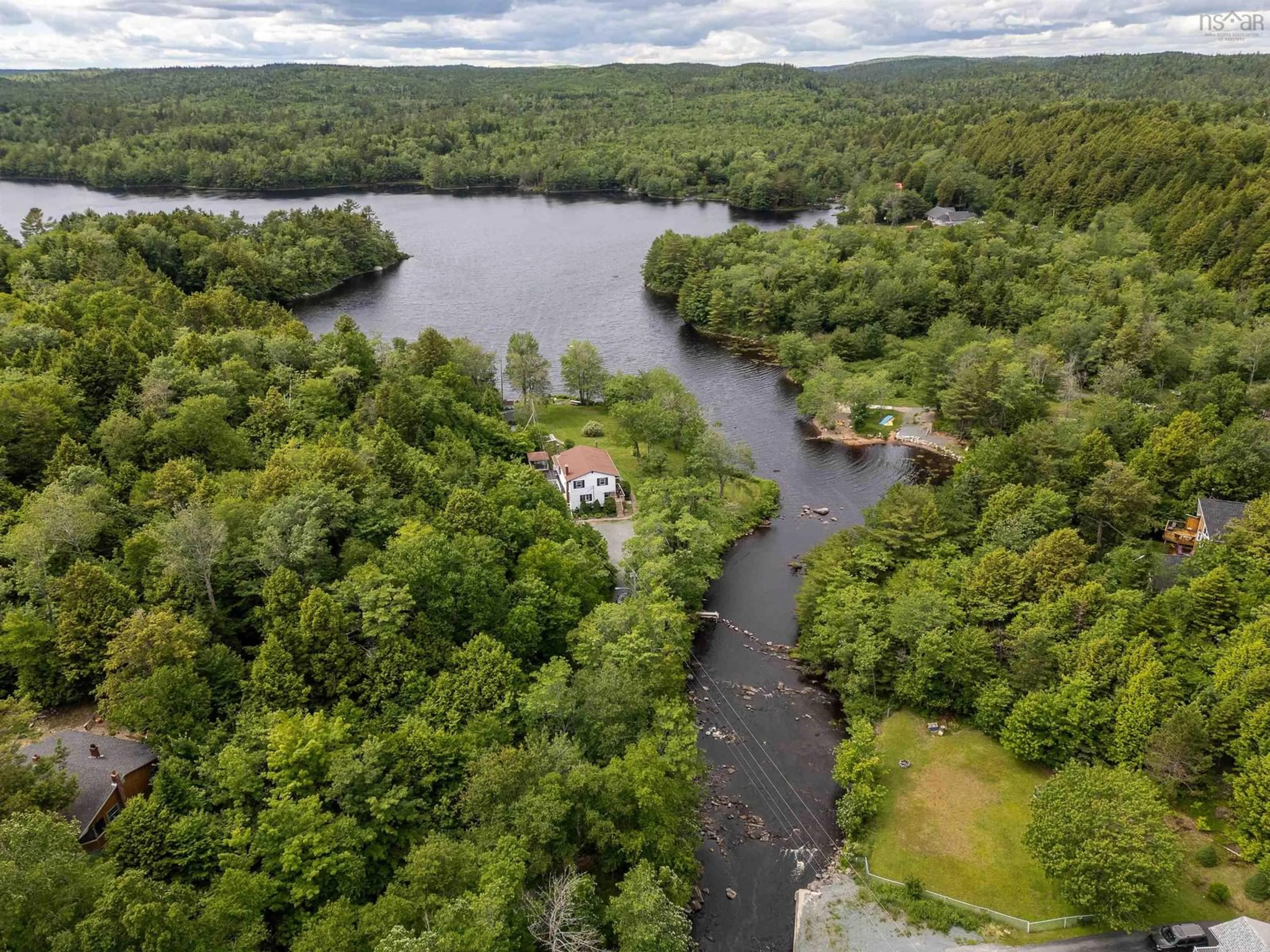 Cottage for 20 Kings Way, Lake Echo Nova Scotia B3E 1N1