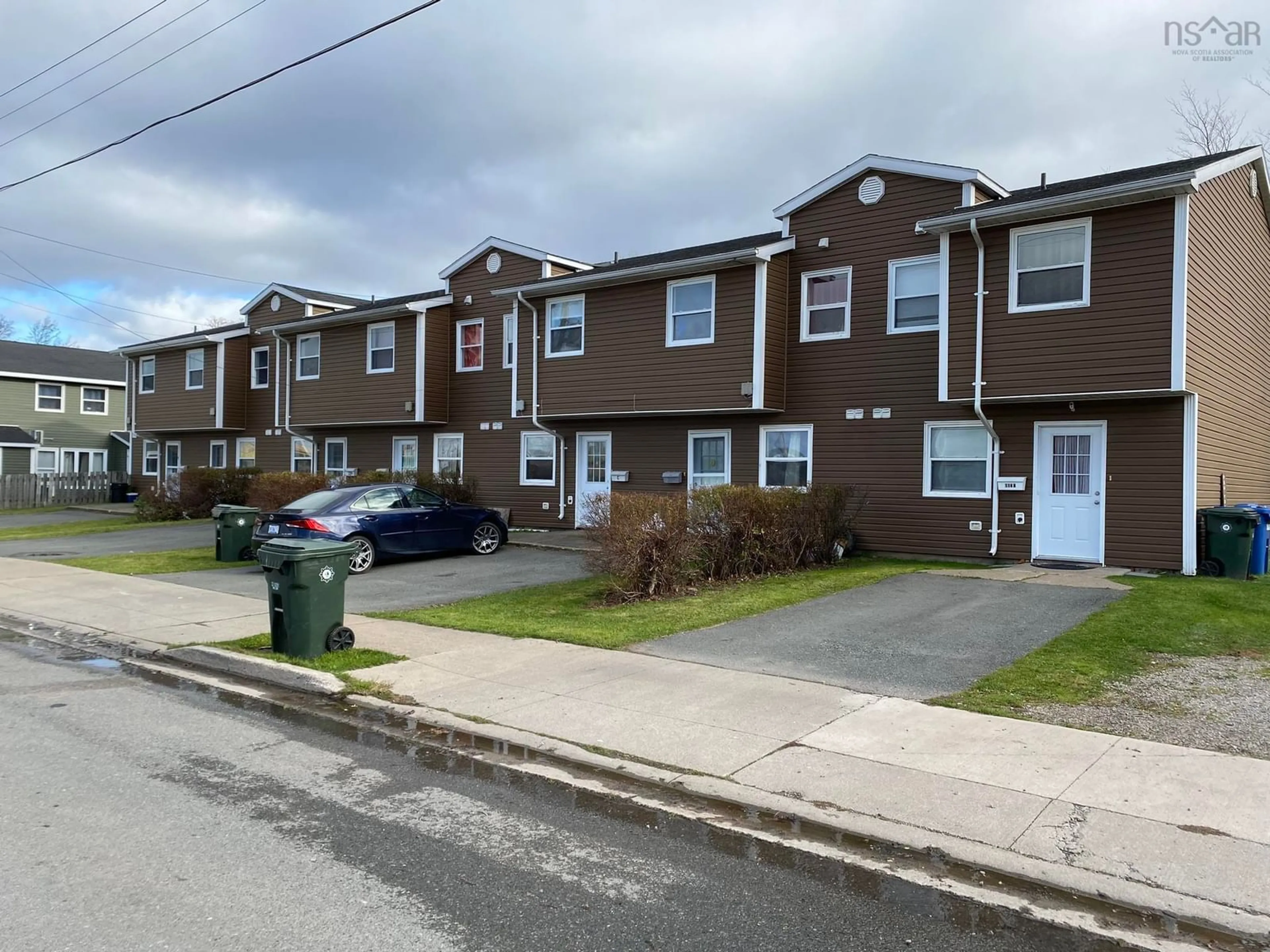 A pic from exterior of the house or condo for 114 Yorke St, Sydney Nova Scotia B1P 6B4