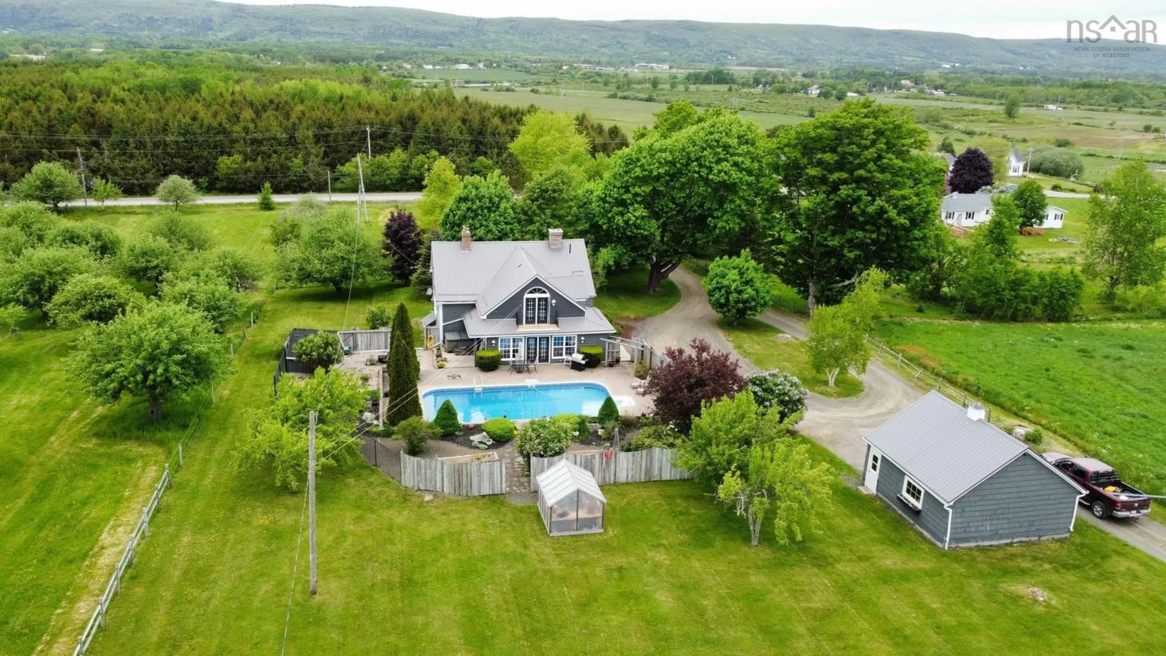 Indoor or outdoor pool for 3928 201 Hwy, Bridgetown Nova Scotia B0C 1C0