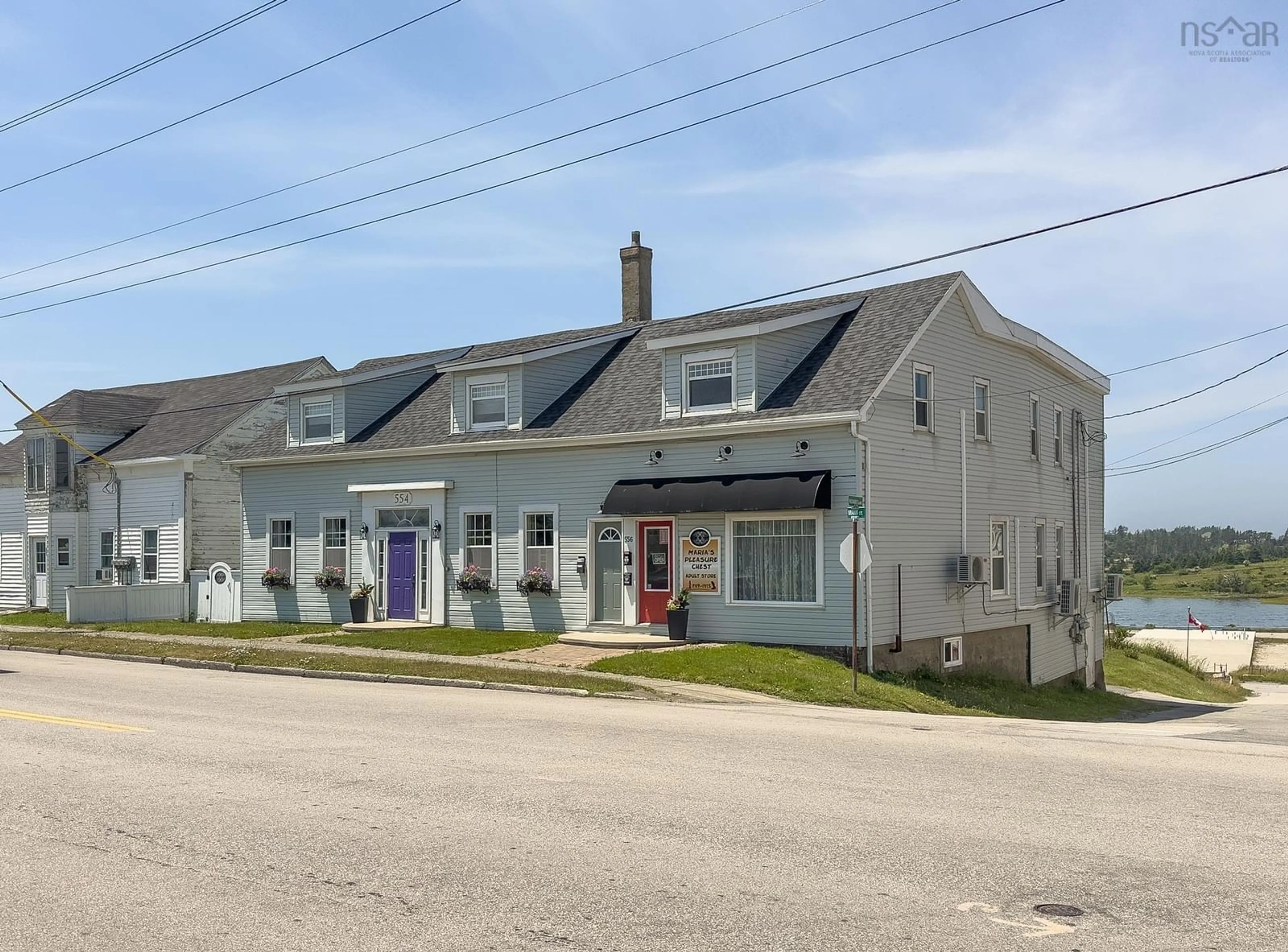 A pic from exterior of the house or condo for 554-556 Main St, Yarmouth Nova Scotia B5A 1H8