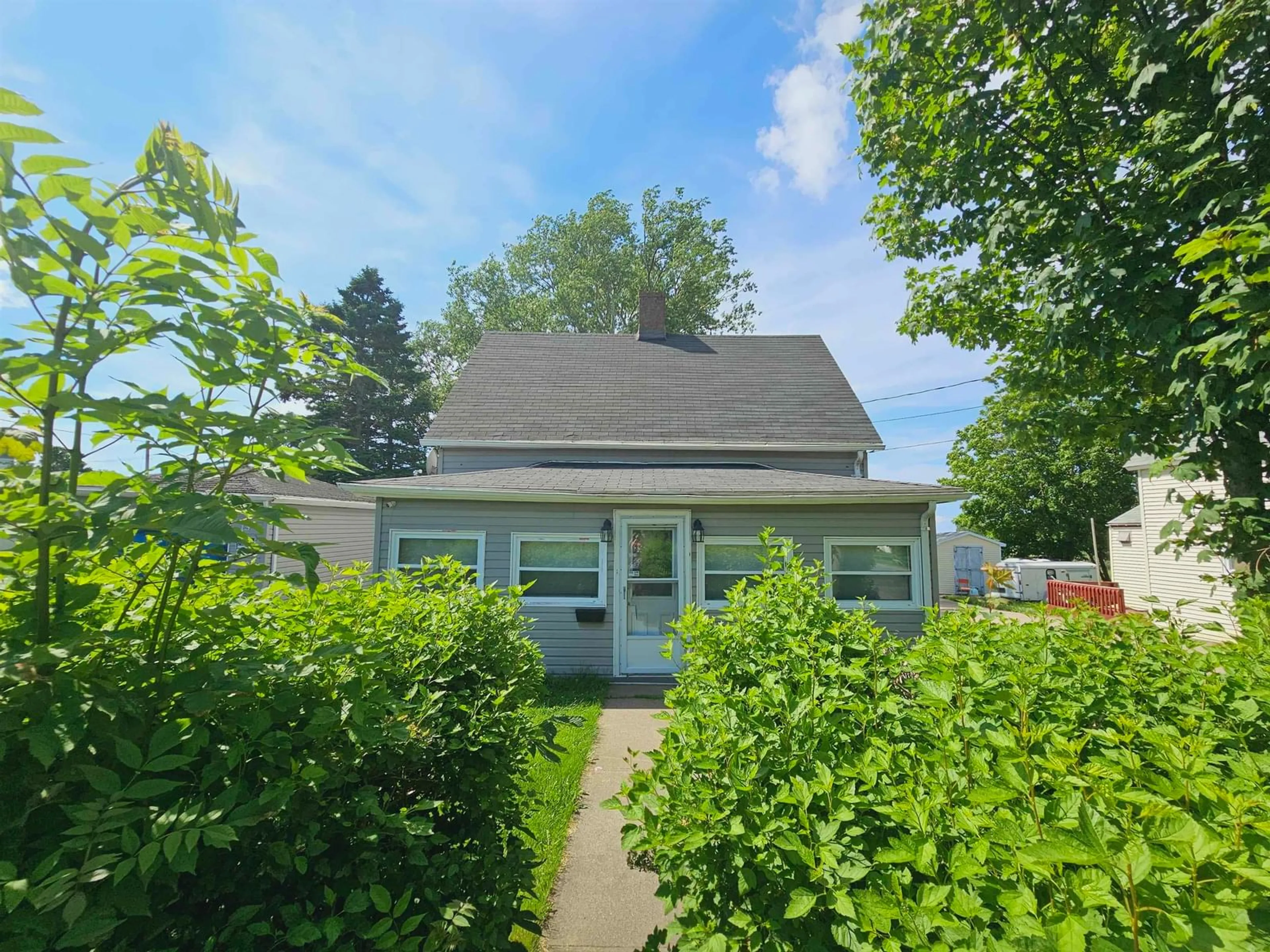 Frontside or backside of a home for 13 Convent St, Sydney Mines Nova Scotia B1V 1J6