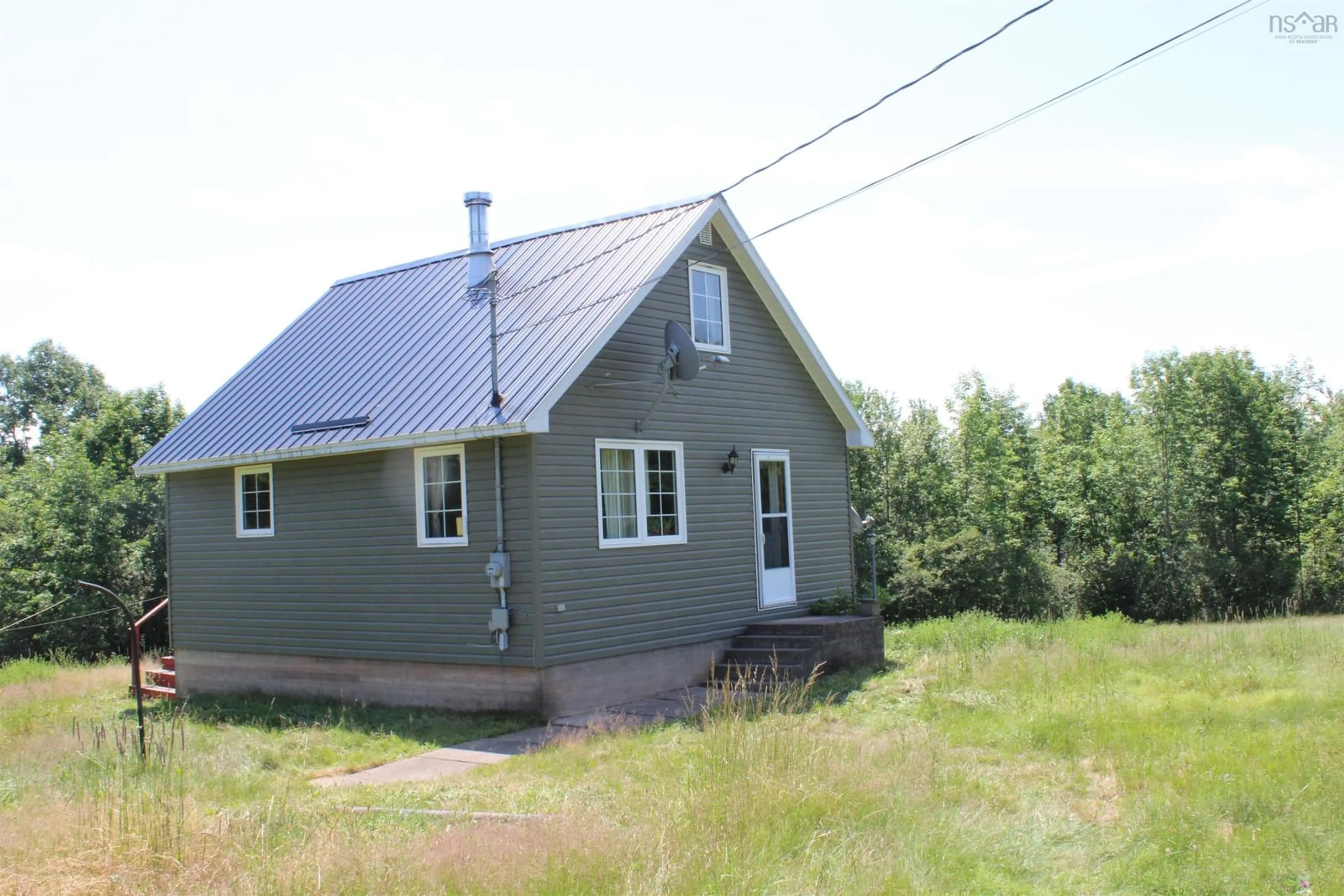 Cottage for 790 Lake Egmont Rd, Lake Egmont Nova Scotia B0N 1Y0
