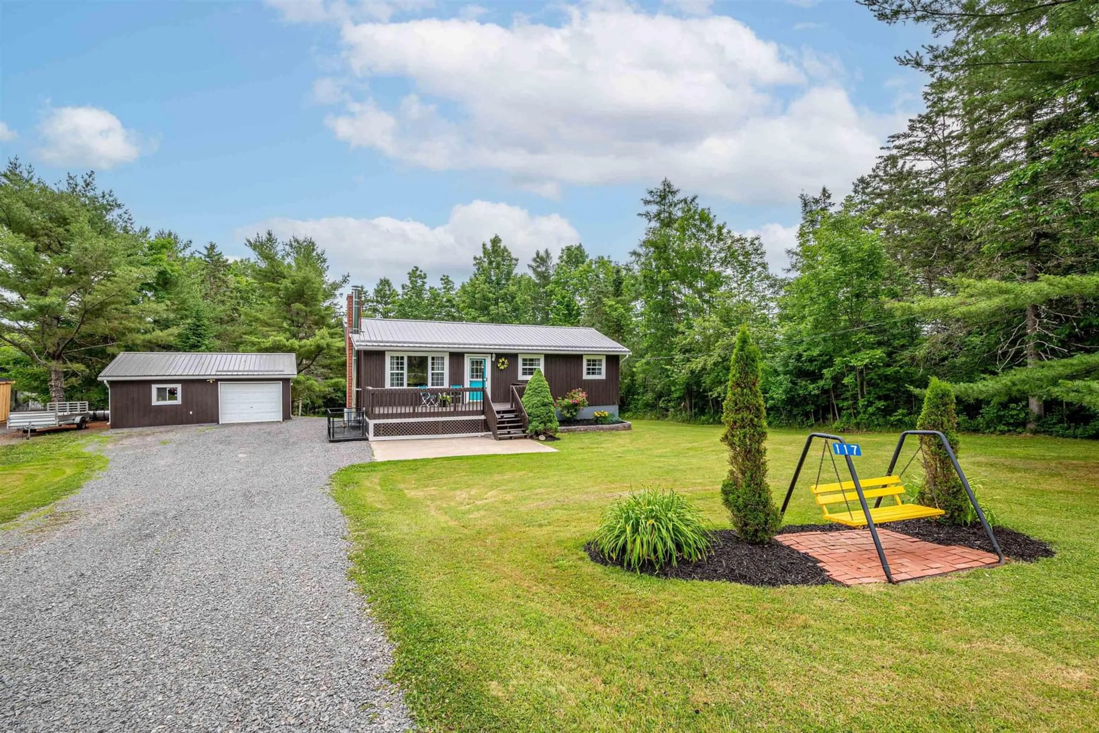 Cottage for 117 Murdock Harvey Rd, Brooklyn Nova Scotia B0N 2A0