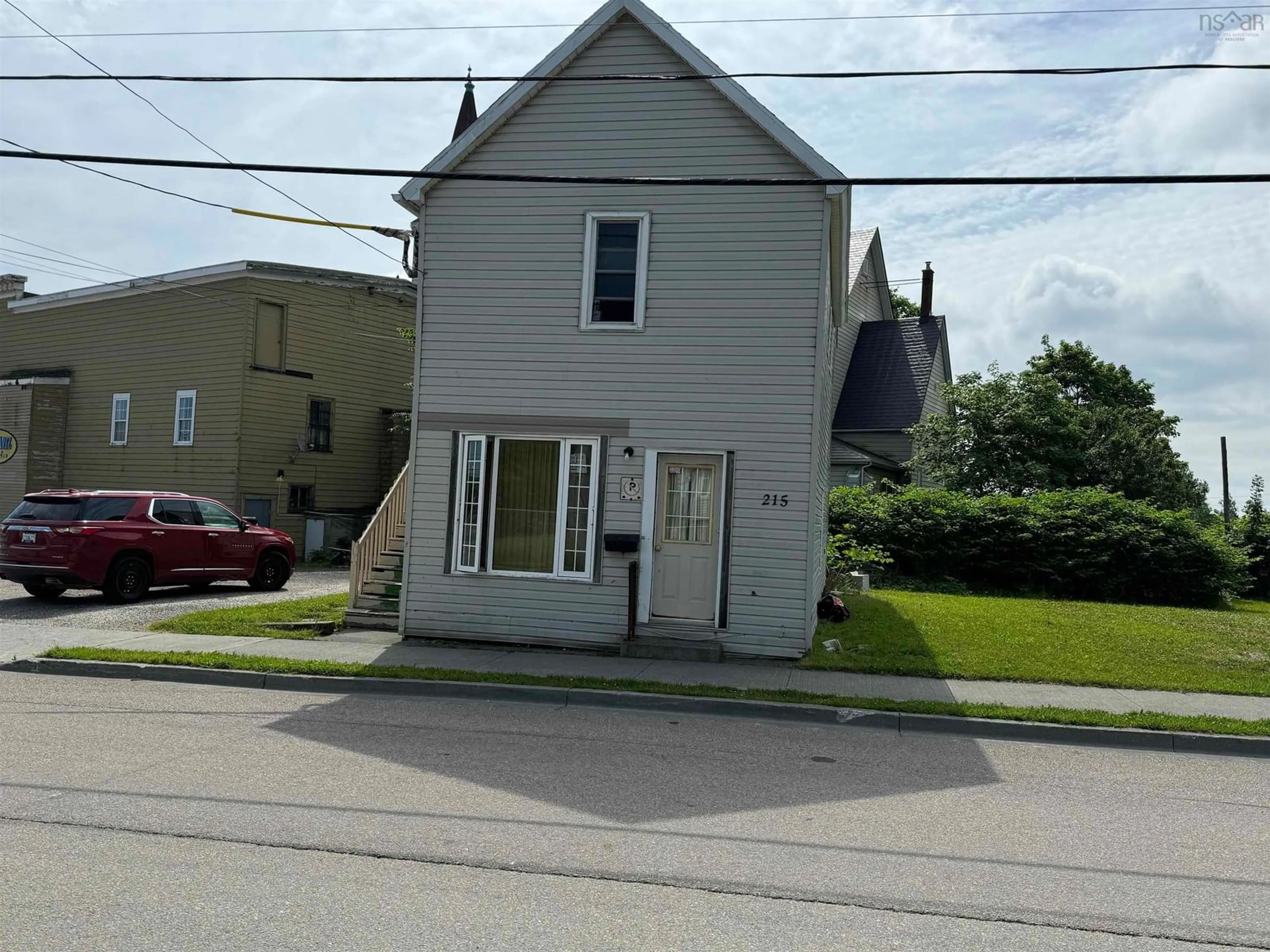 Frontside or backside of a home for 215 York St, Glace Bay Nova Scotia B1A 2L9