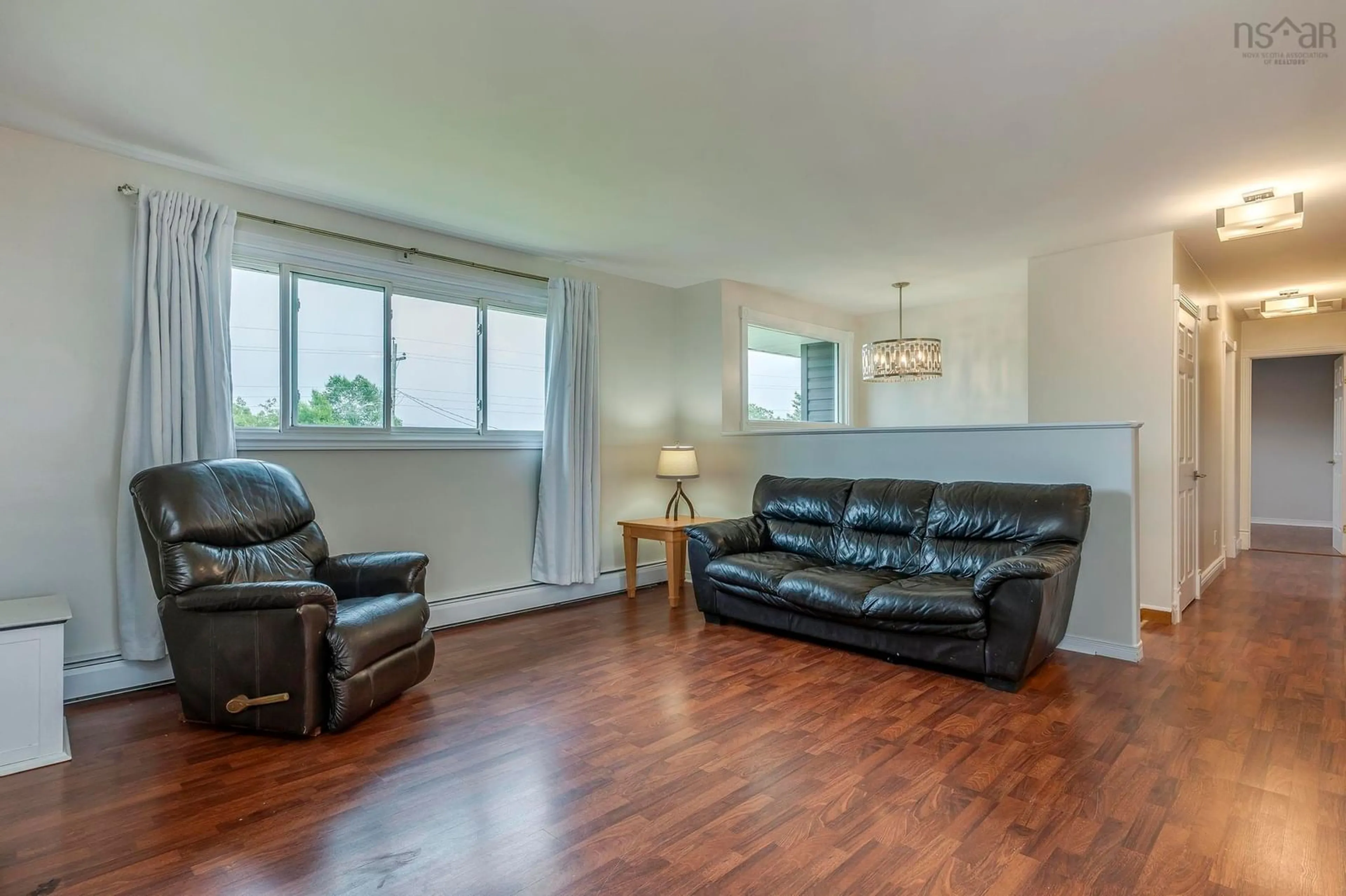 Living room for 137 Brookside Rd, Brookside Nova Scotia B1A 1K8