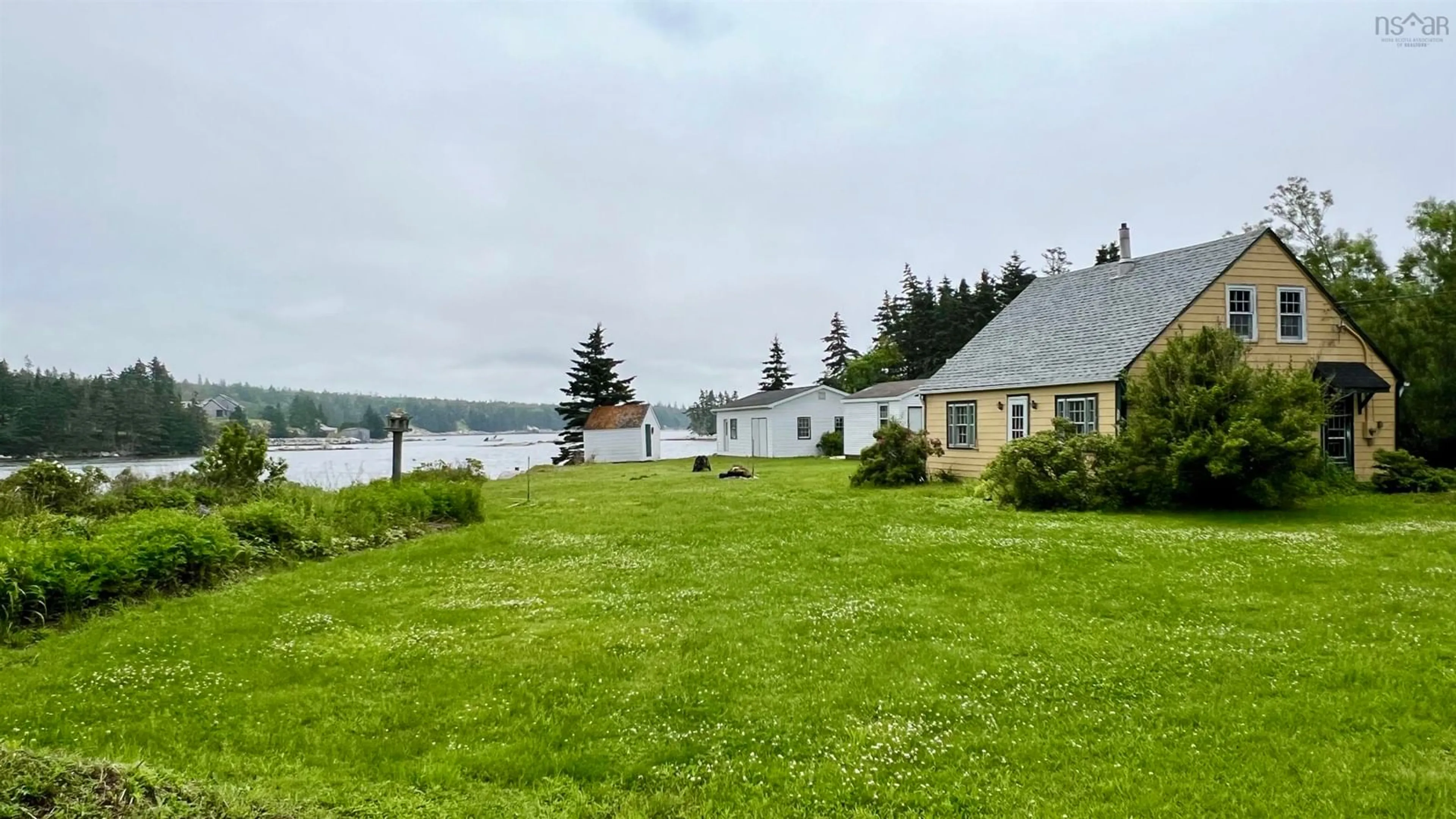 Cottage for 194 Paddy's Head Rd, Indian Harbour Nova Scotia B3Z 3N8