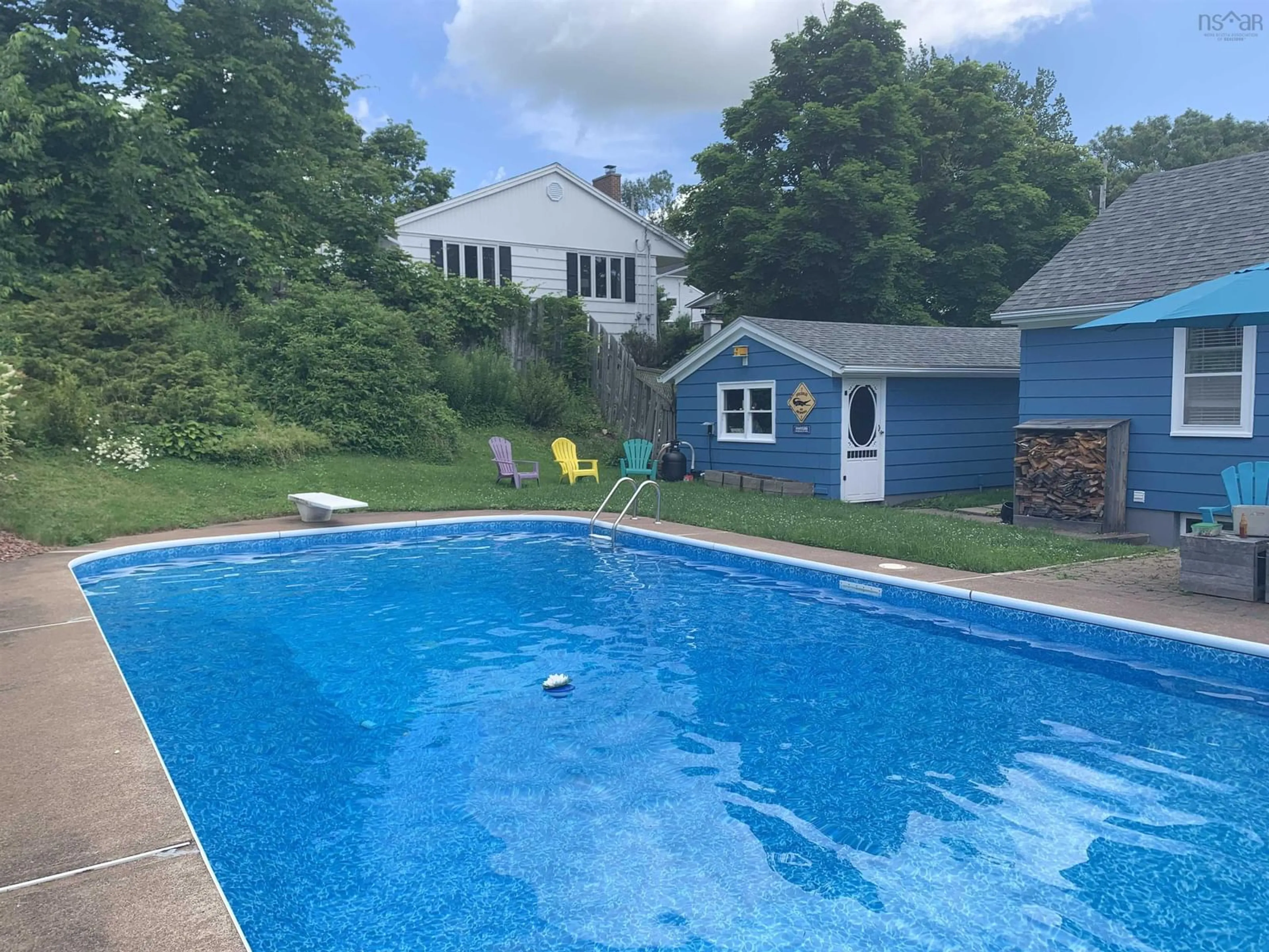 Indoor or outdoor pool for 50 Roderick St, New Glasgow Nova Scotia B2H 3Y1