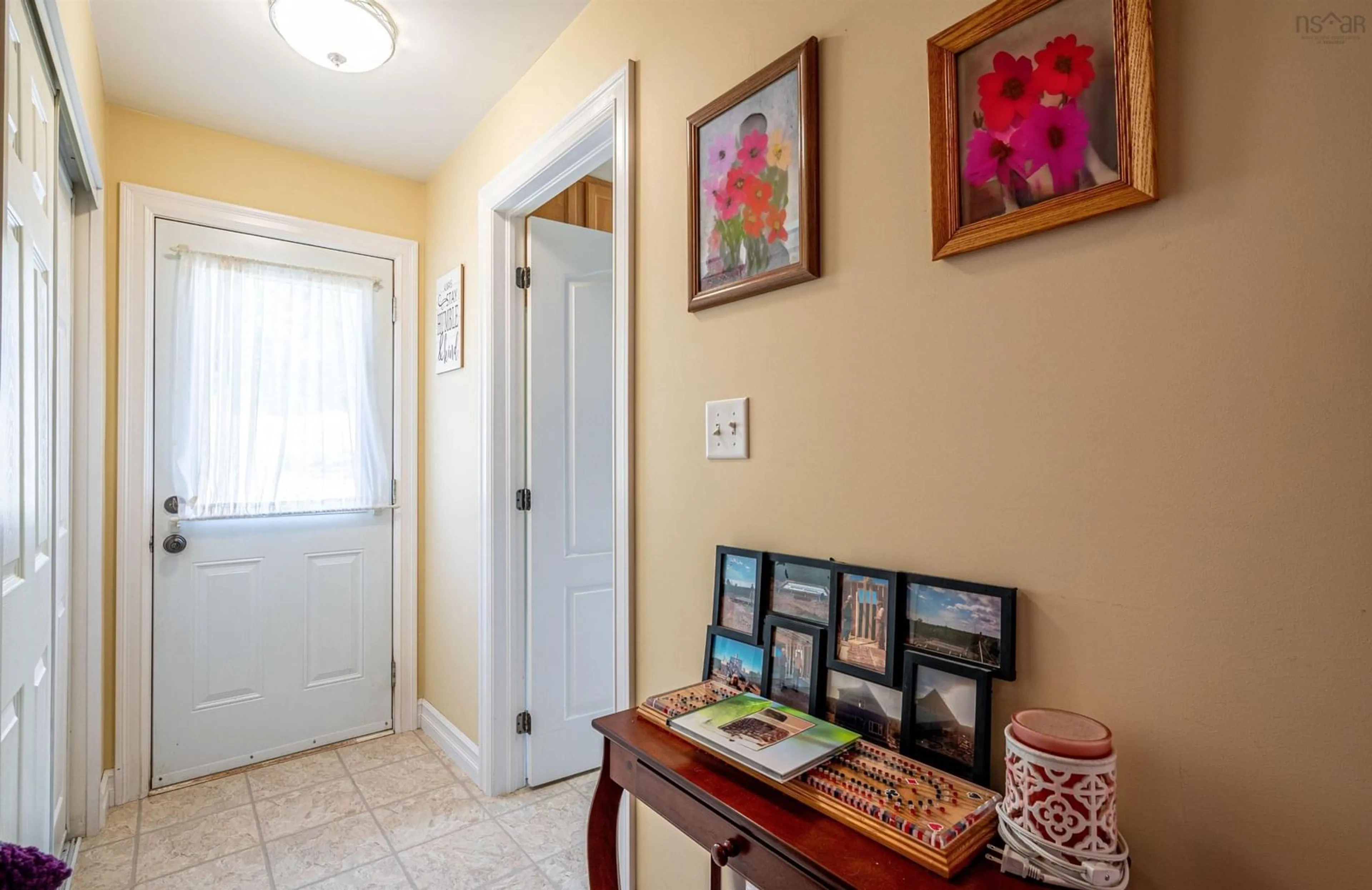 Indoor entryway for 222 Gate Rd, Elderbank Nova Scotia B0N 1X0