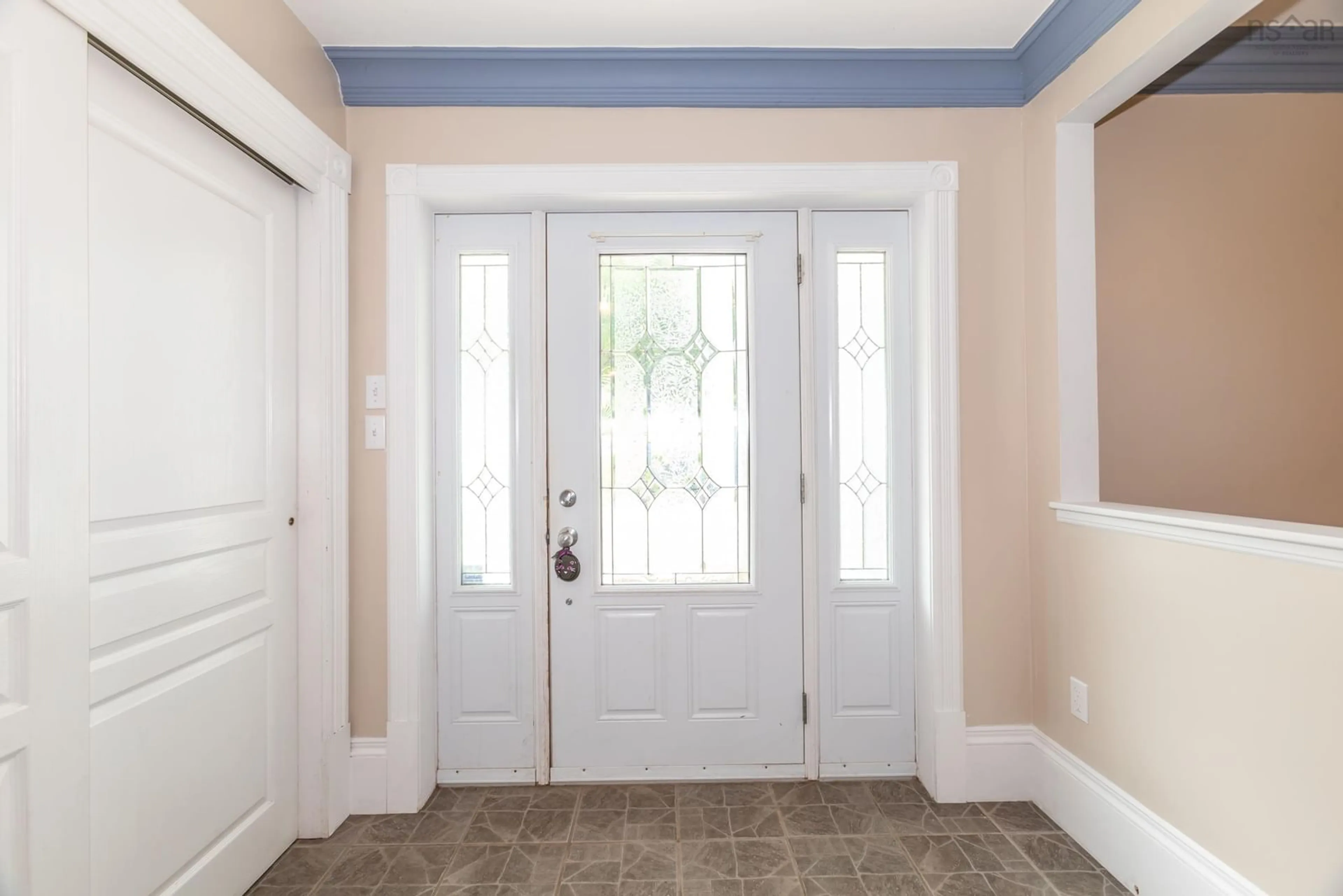 Indoor entryway for 362 Carleton Rd, Lawrencetown Nova Scotia B0S 1M0