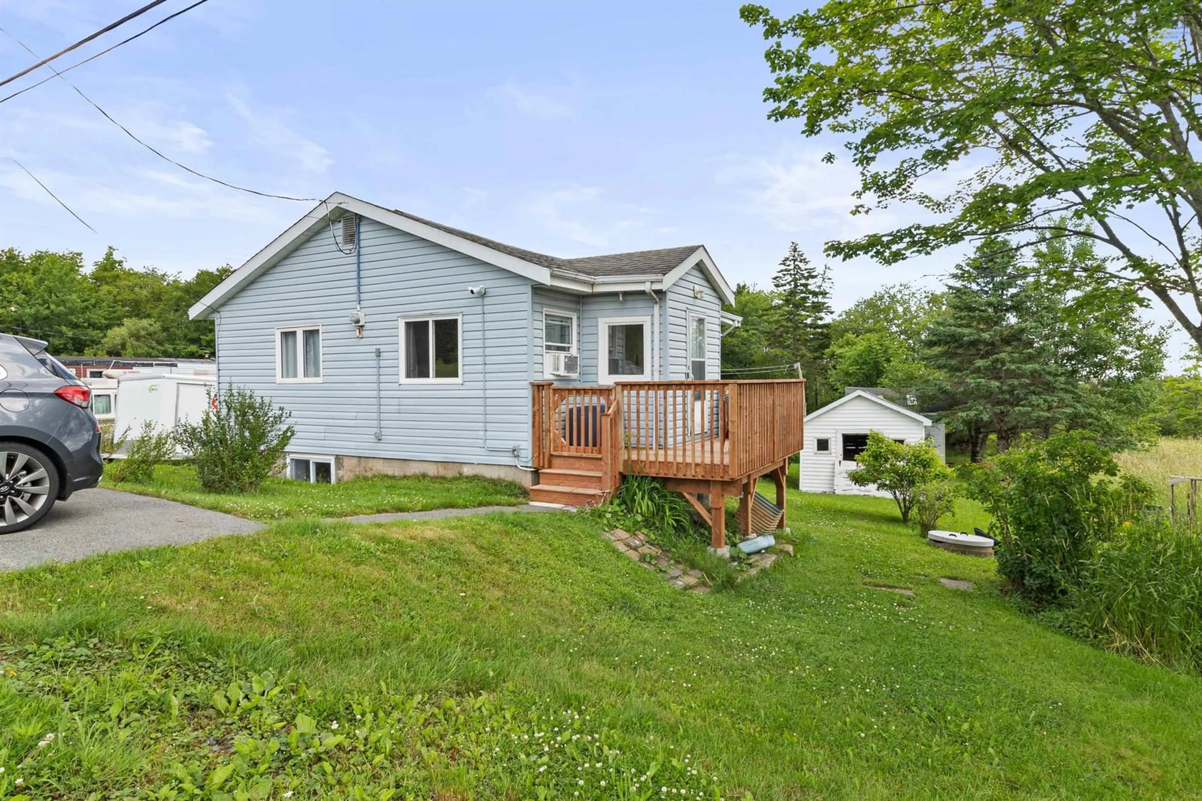 Cottage for 3029 Beaver Bank Rd, Beaver Bank Nova Scotia B4G 2S6