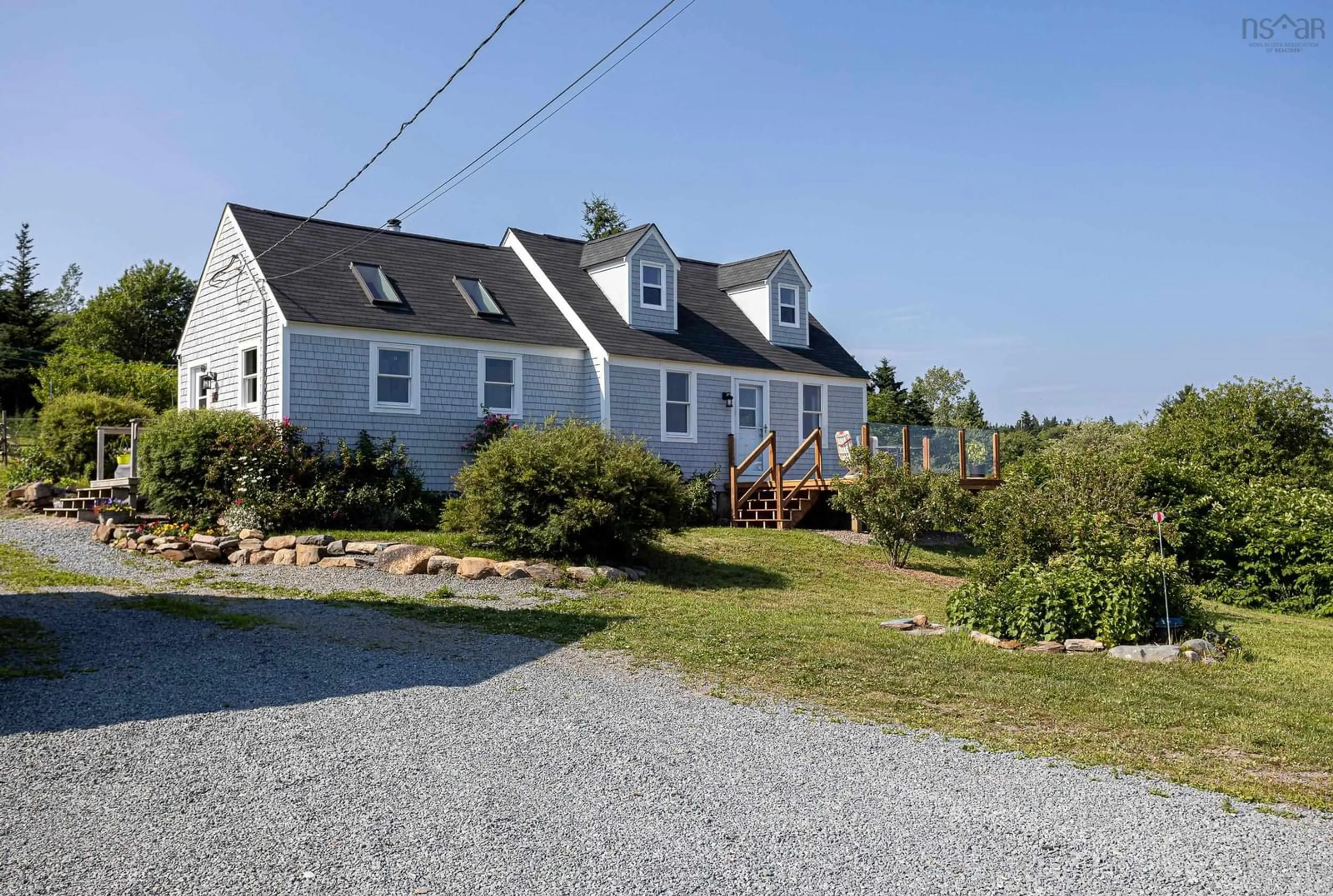 Cottage for 15 Shore Rd, West Chezzetcook Nova Scotia B0J 2L0