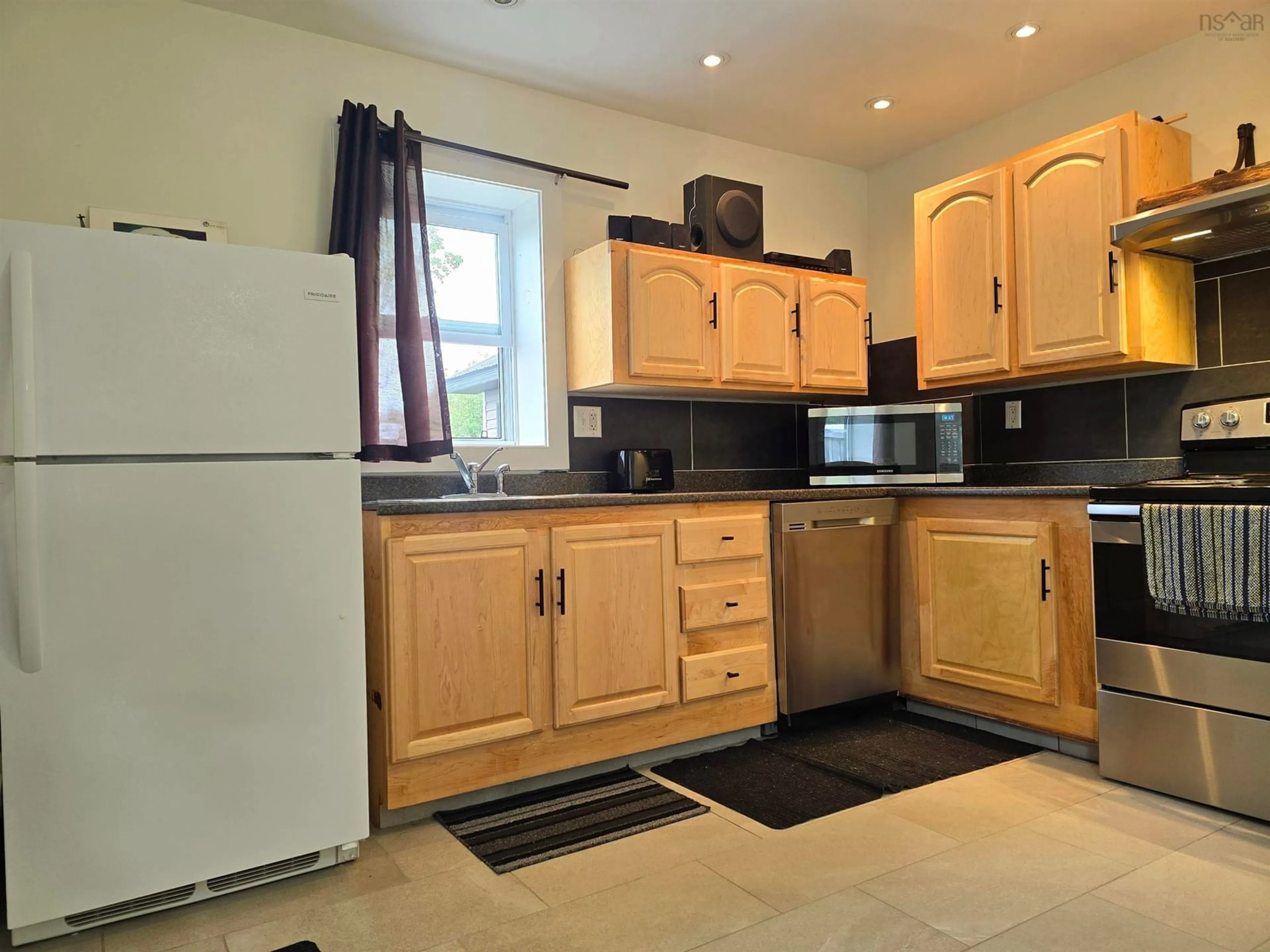 Standard kitchen for 20 North Ave, New Glasgow Nova Scotia B2H 2E2