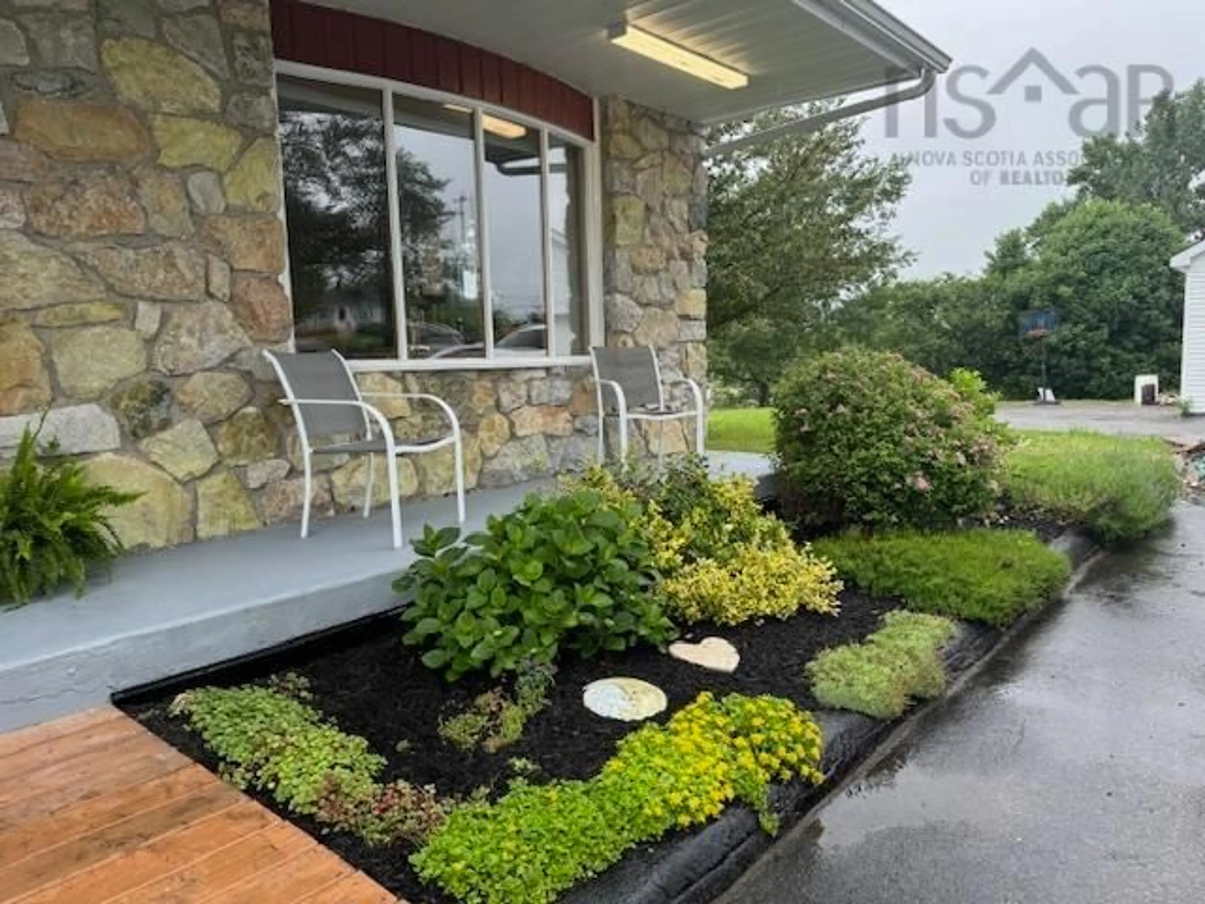 Indoor entryway, cement floor for 547 Alder Point Rd, Alder Point Nova Scotia B1Y 1A4