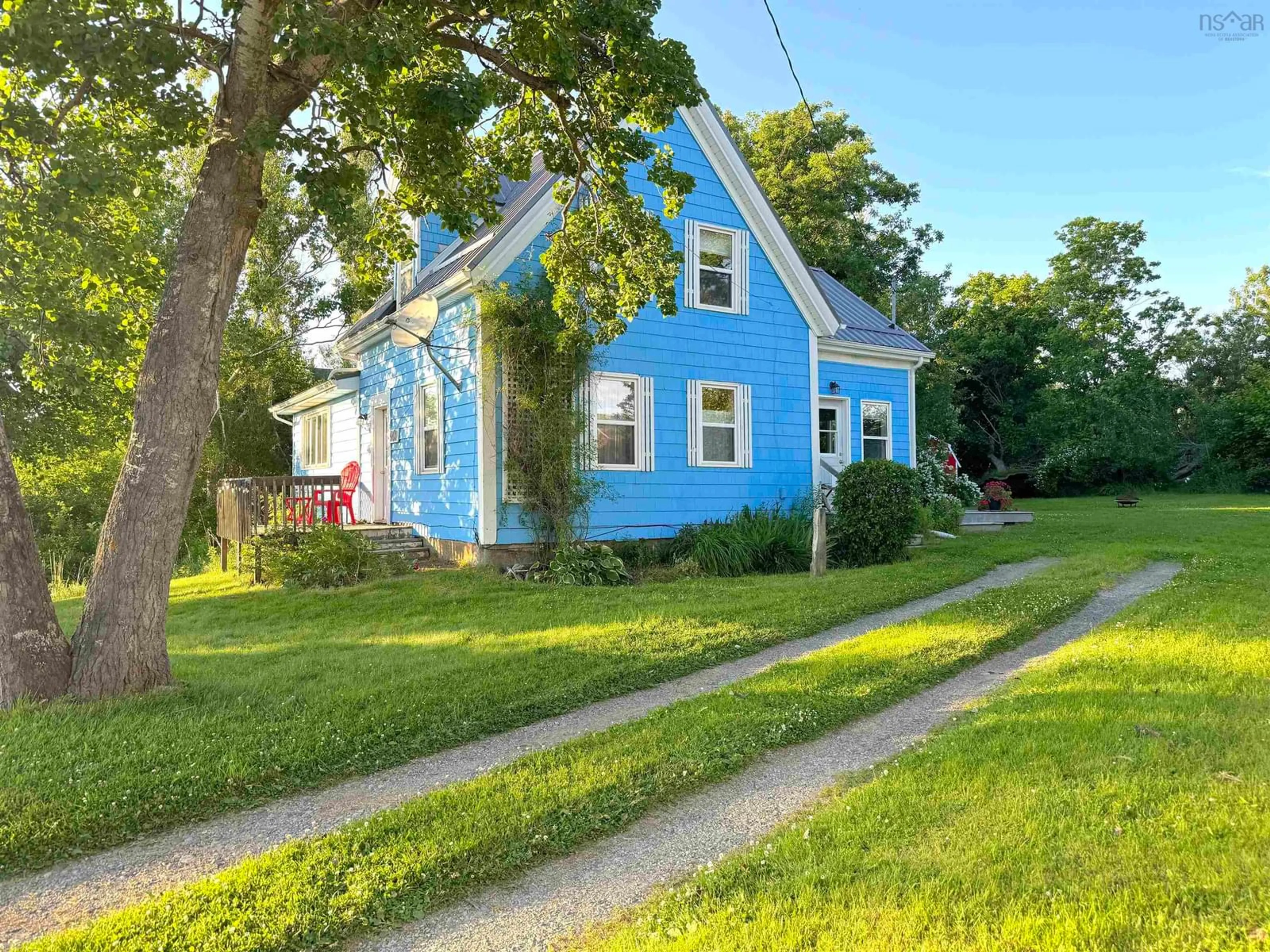 Cottage for 460 Main St, Port Hood Nova Scotia B0E 2W0