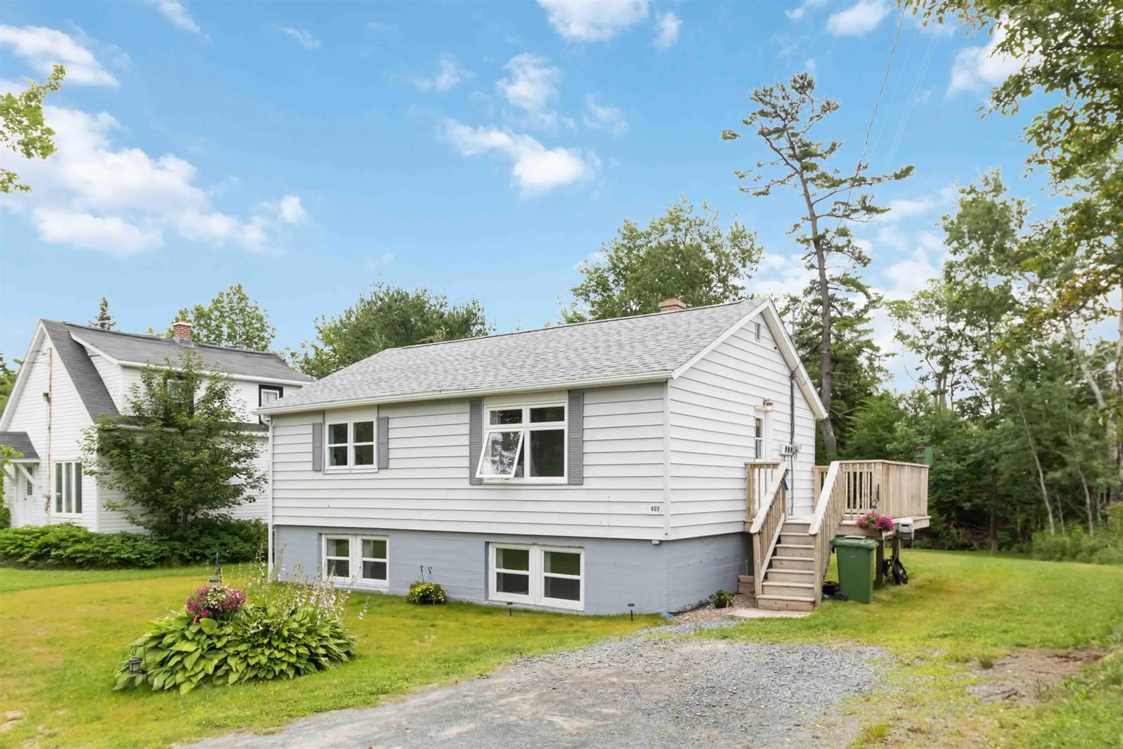 Frontside or backside of a home for 489 Cobequid Rd, Lower Sackville Nova Scotia B4C 3Y7