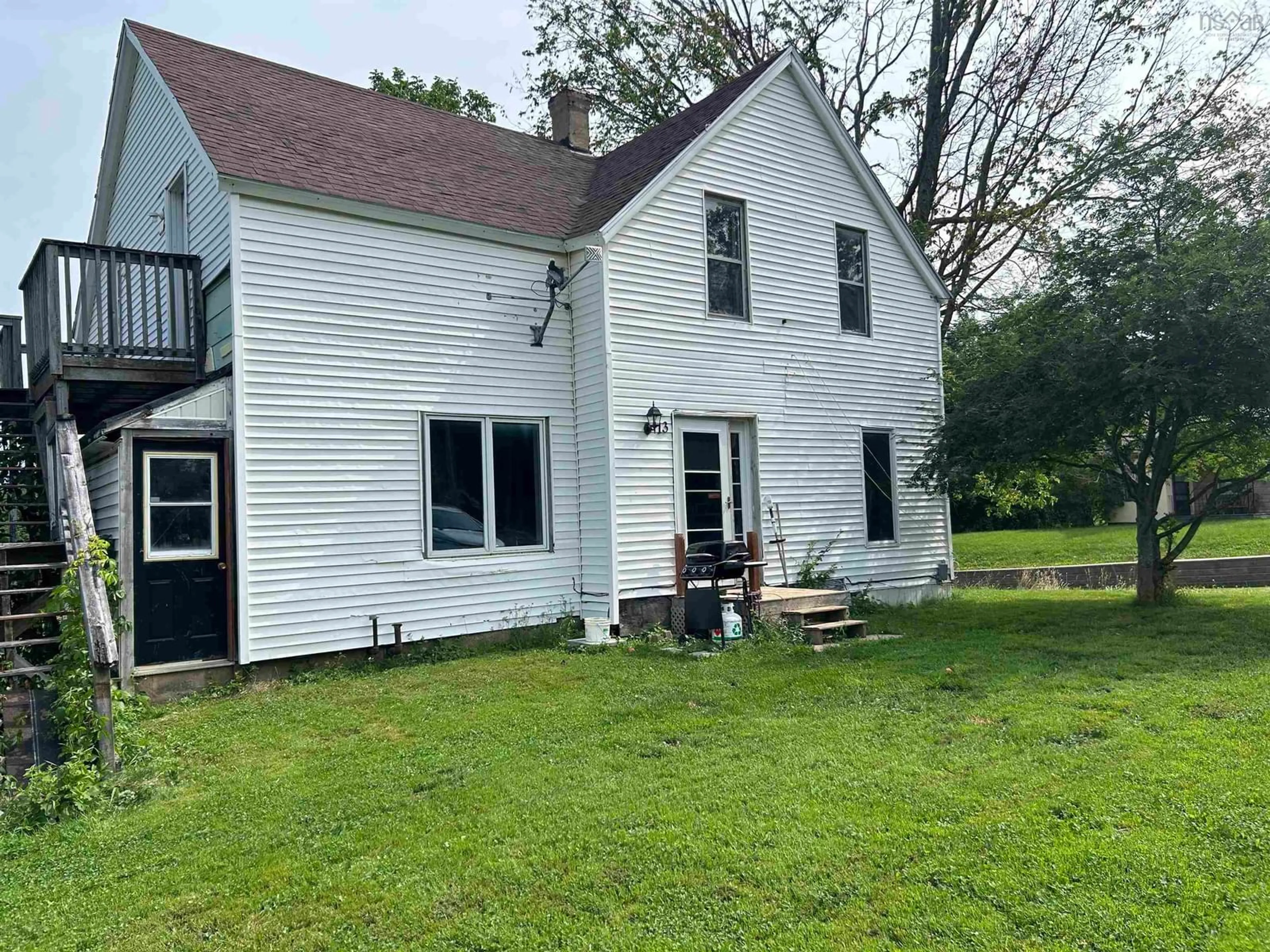 Frontside or backside of a home for 13 Main St, Trenton Nova Scotia B0K 1X0