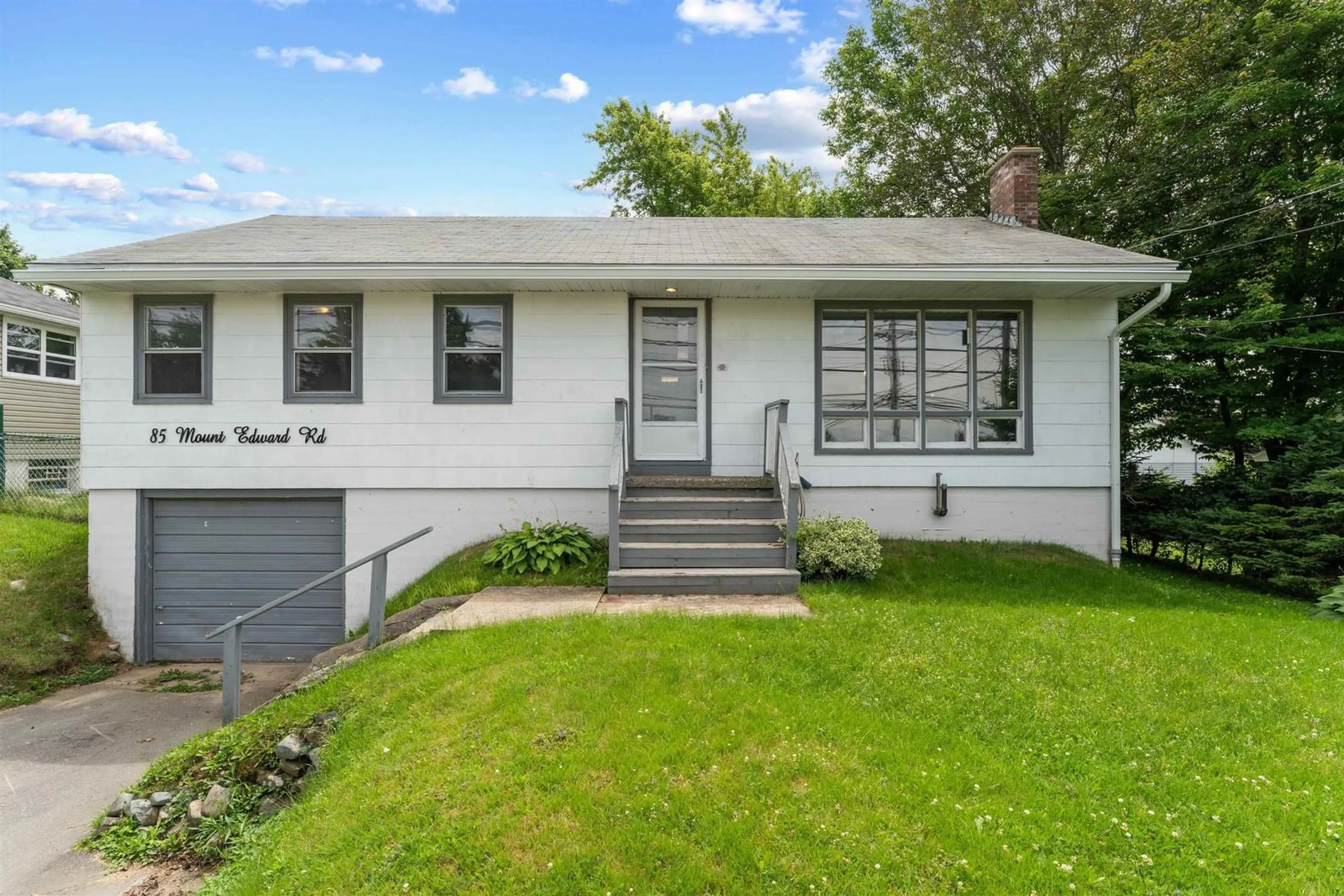 Frontside or backside of a home for 85 Mount Edward Rd, Dartmouth Nova Scotia B3W 3K7