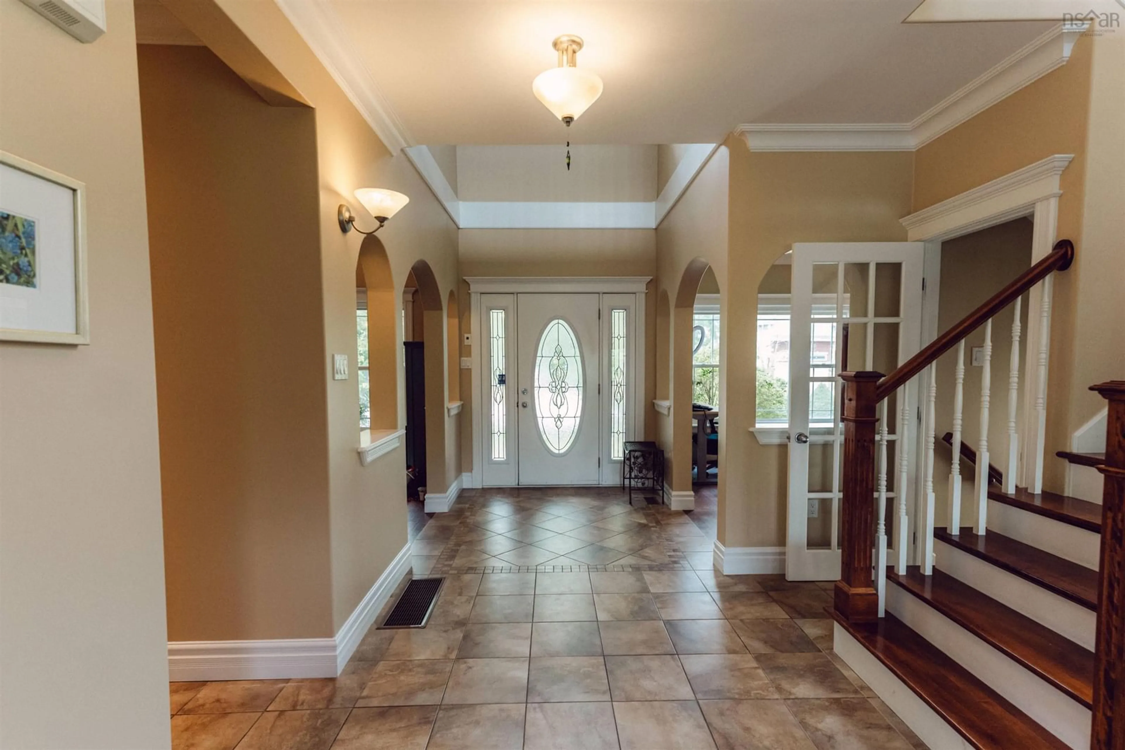 Indoor entryway for 16 Ravines Dr, Bedford Nova Scotia B4A 4L6