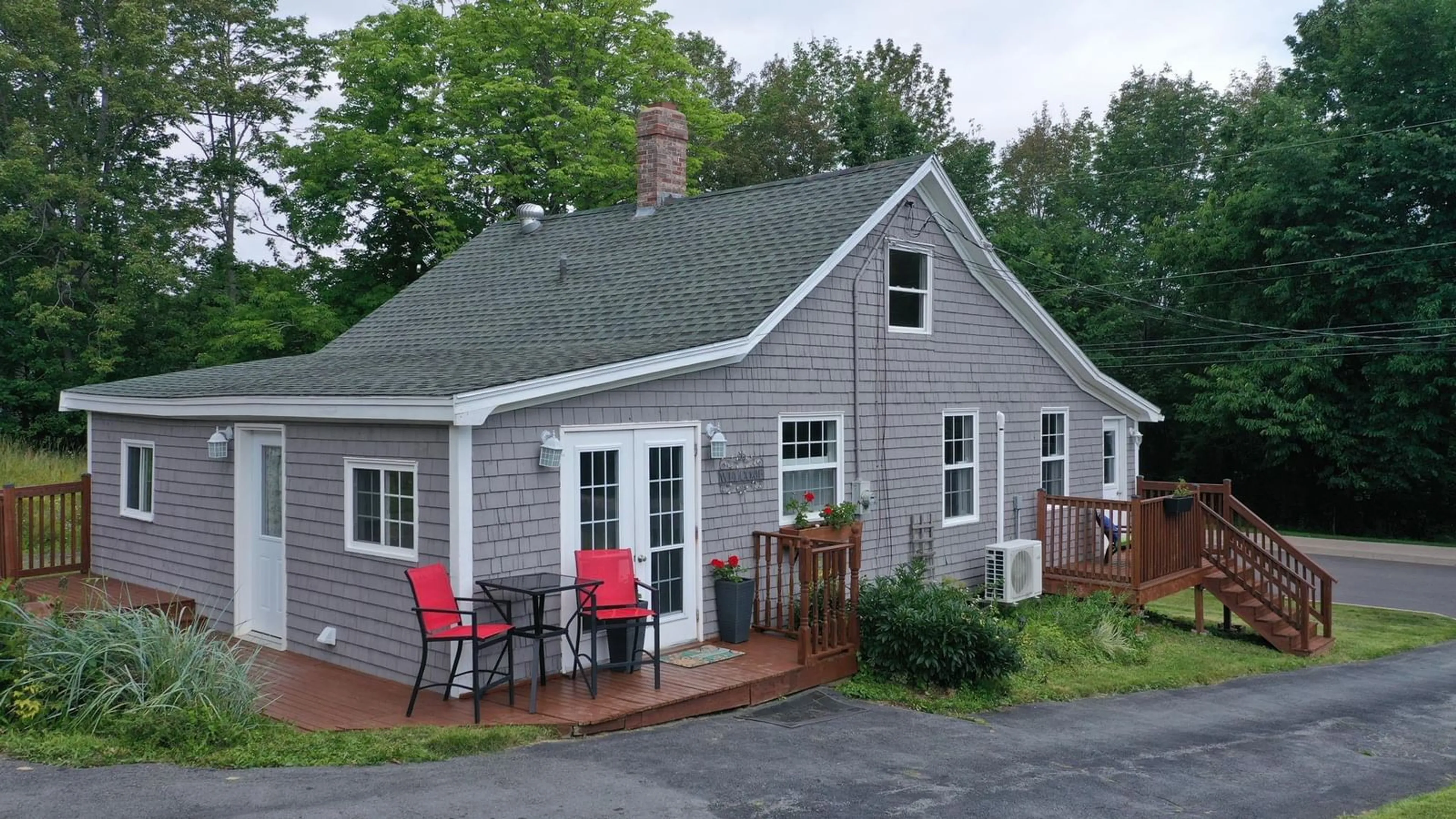 Cottage for 25 Willow St, Hantsport Nova Scotia B0P 1P0