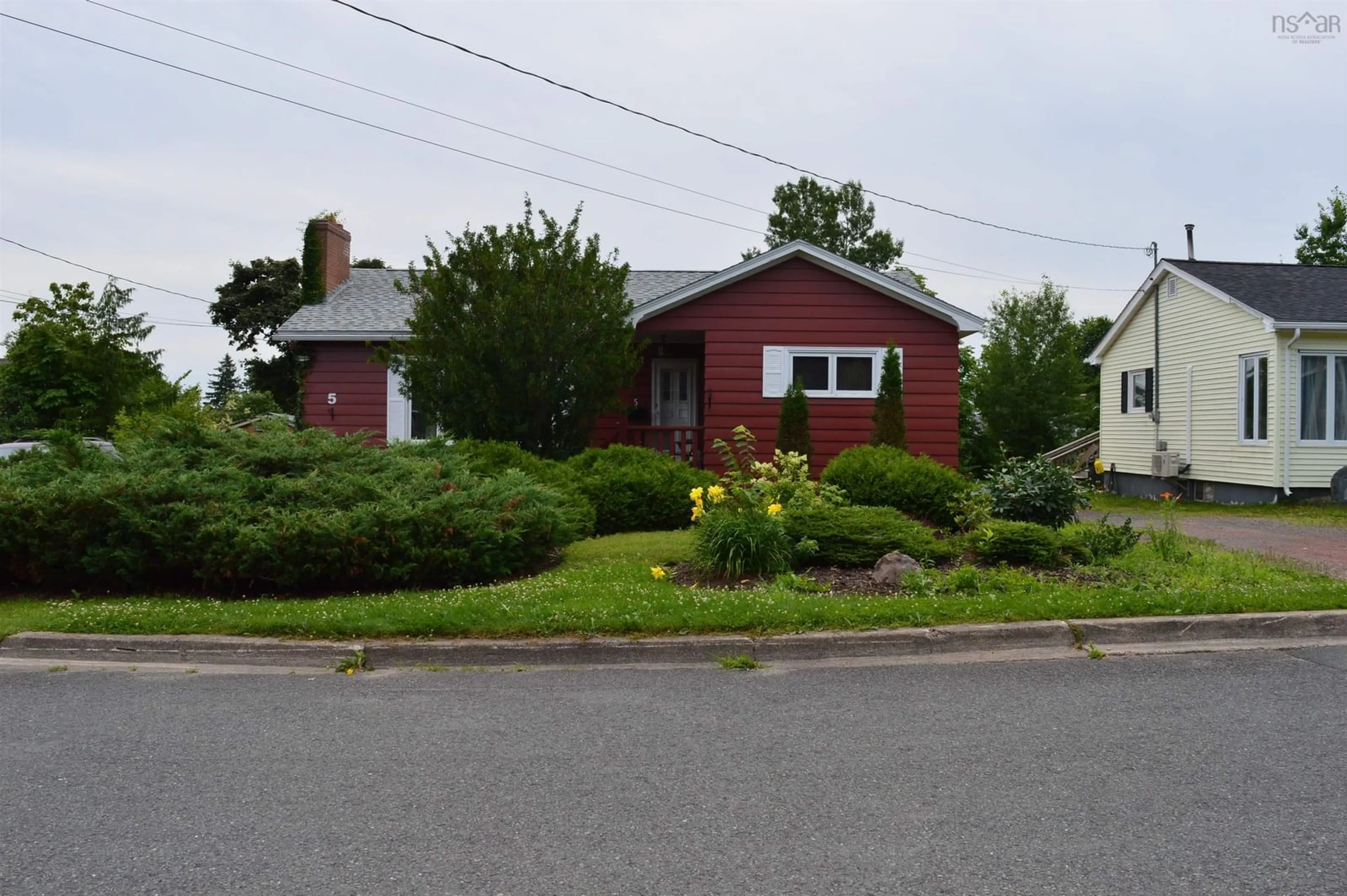 Frontside or backside of a home for 5 Ross Street, Antigonish Nova Scotia B2G 1C5