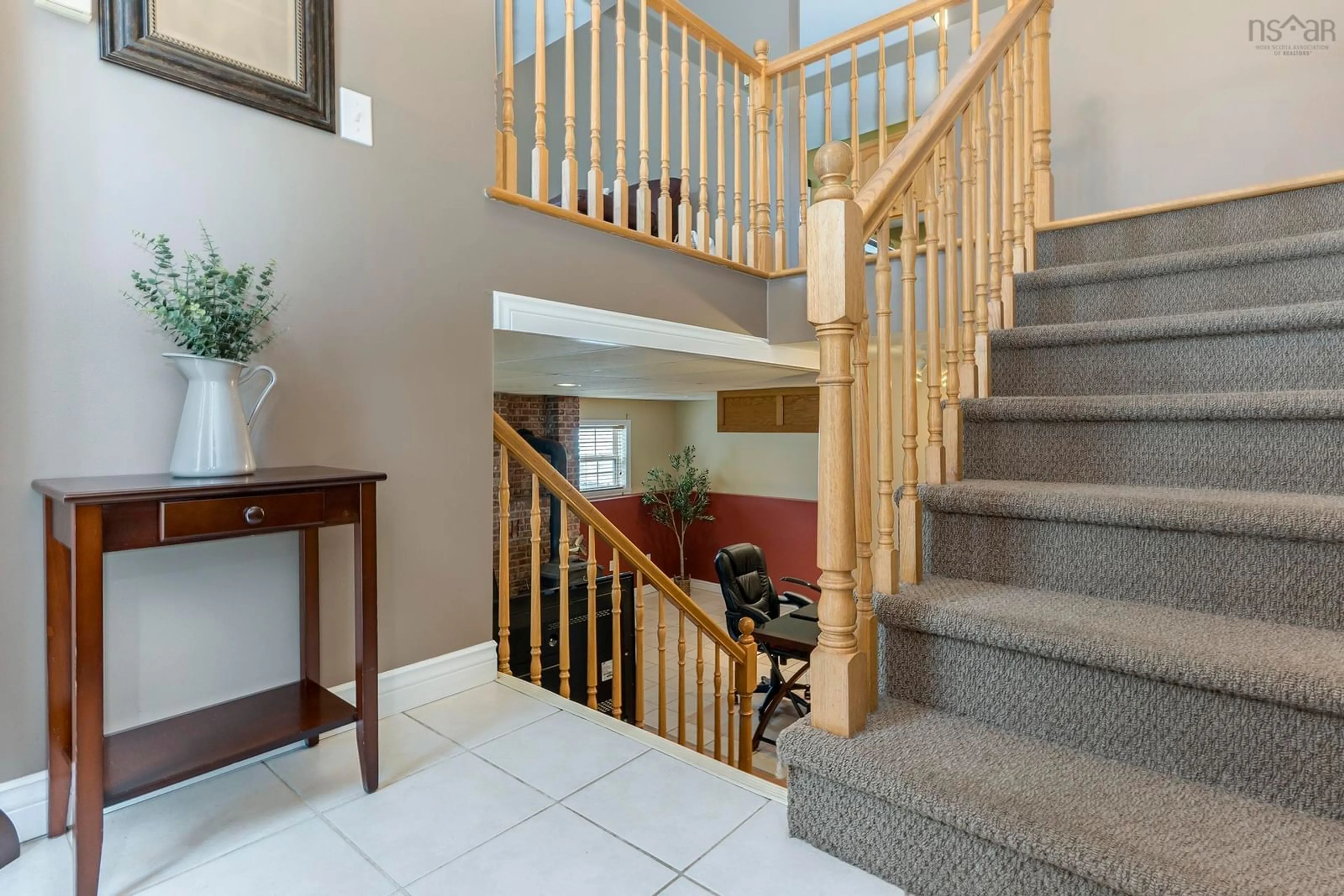 Indoor foyer for 5 Blakely Dr, Elmsdale Nova Scotia B2S 1B4