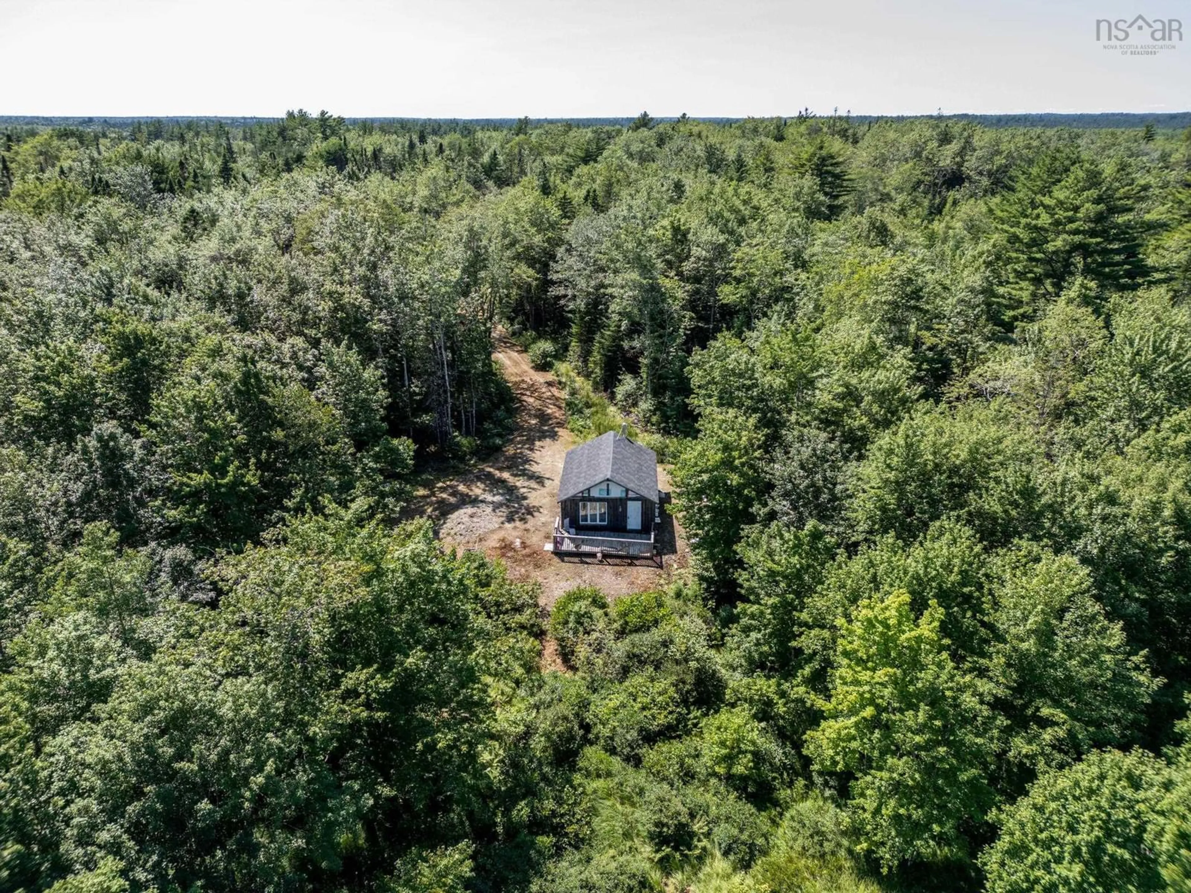 Cottage for 510 East Branch Rd, East Kemptville Nova Scotia B5A 5P3