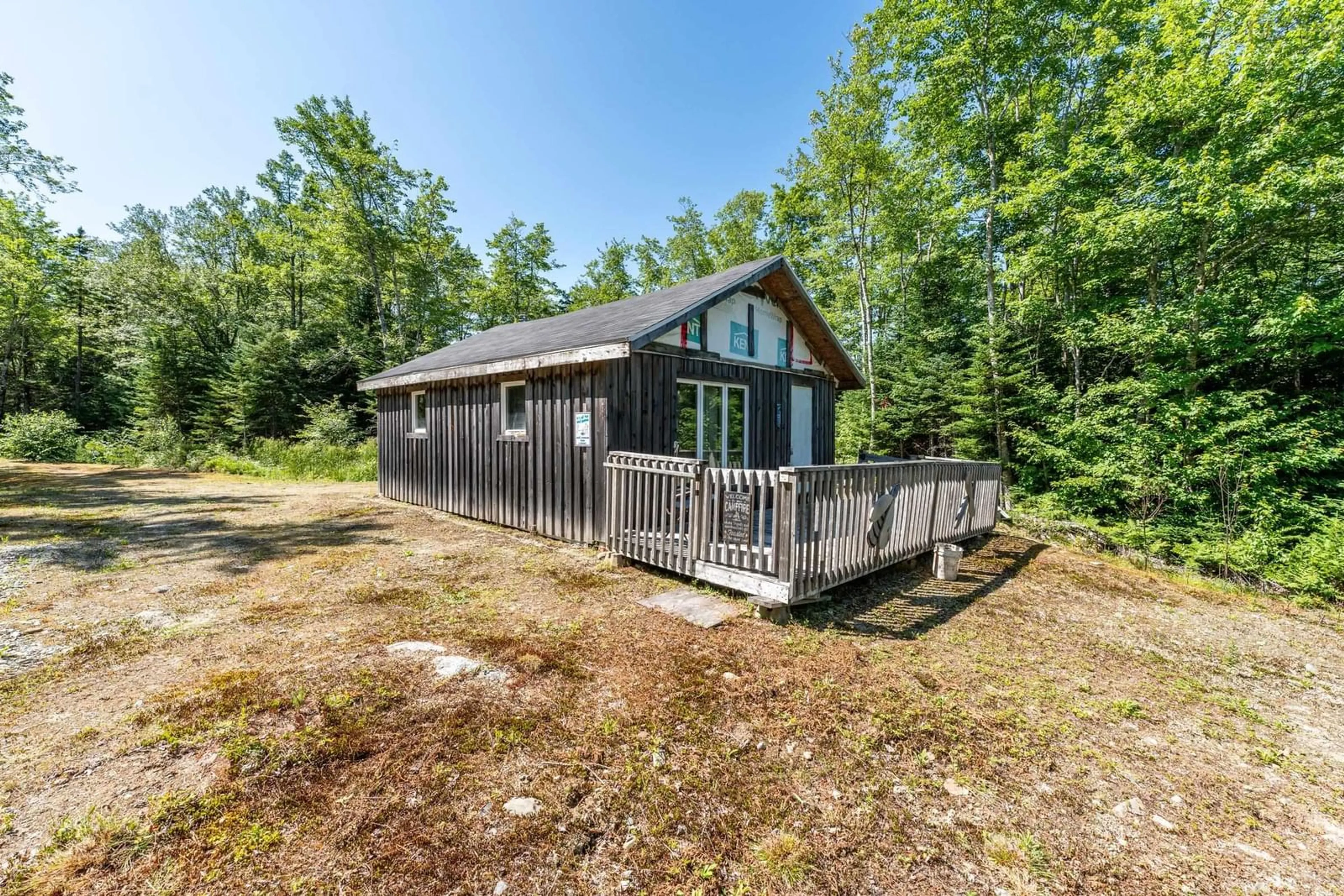 Cottage for 510 East Branch Rd, East Kemptville Nova Scotia B5A 5P3