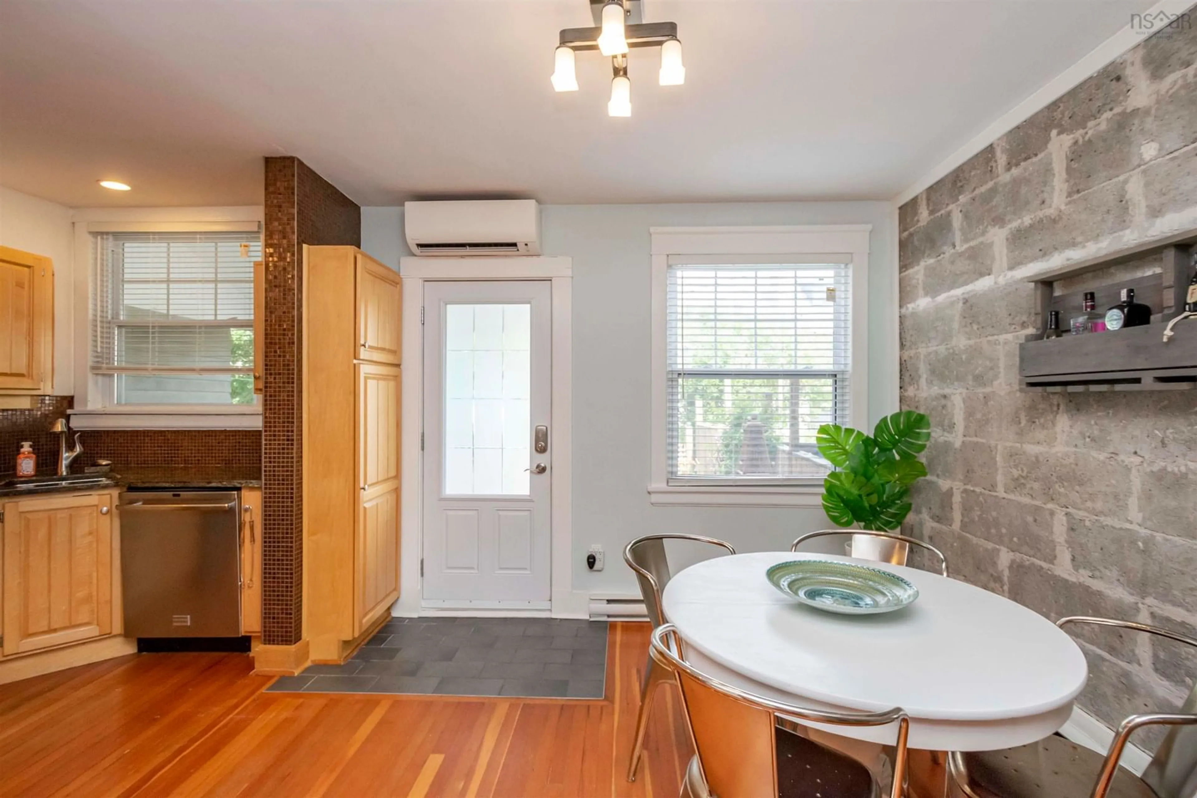 Dining room for 5535 Livingstone Pl, Halifax Nova Scotia B3K 2B8