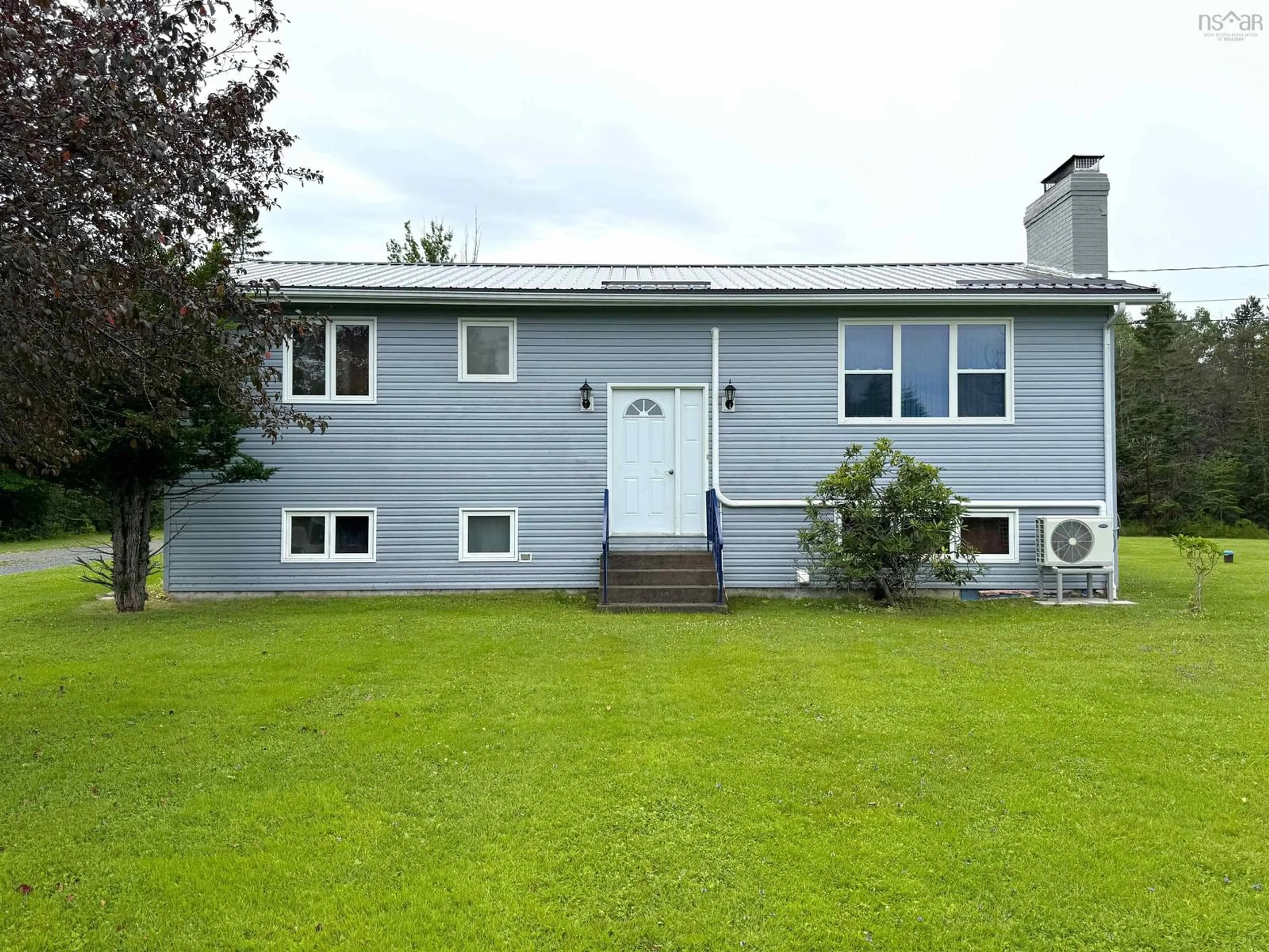 Frontside or backside of a home for 5498 Little Harbour Rd, Little Harbour Nova Scotia B2H 5C4