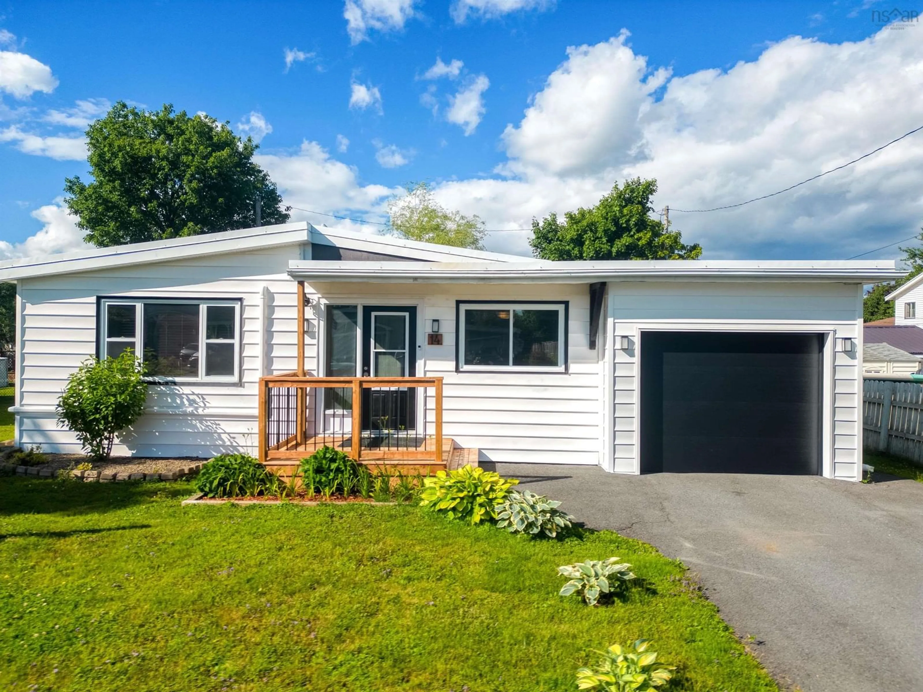 Home with vinyl exterior material for 14 Kenwood Ave, Hammonds Plains Nova Scotia B4B 1G4