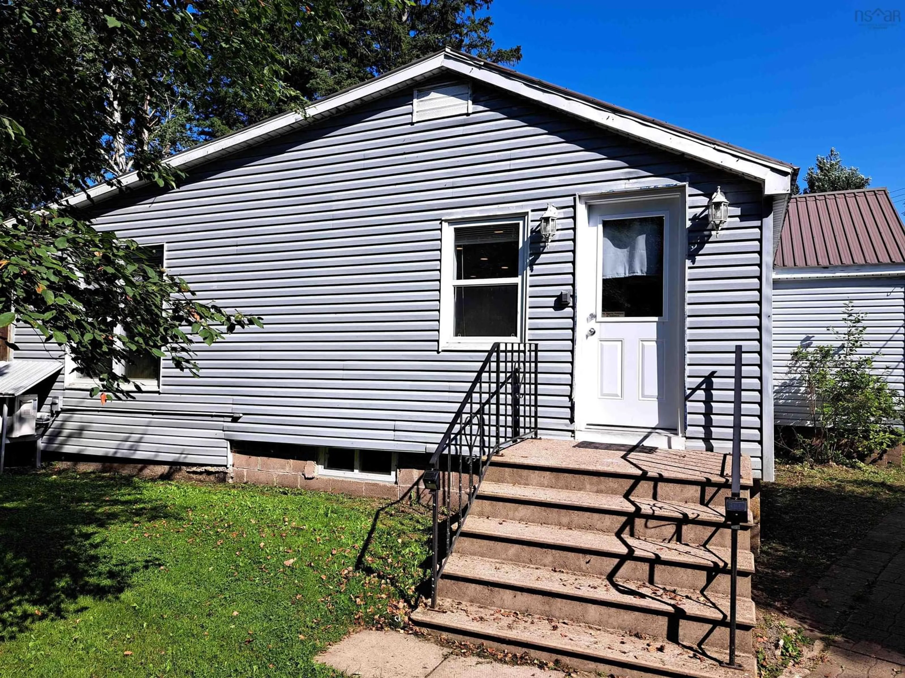 Home with vinyl exterior material for 81 Carter Rd, Brookfield Nova Scotia B0N 1C0