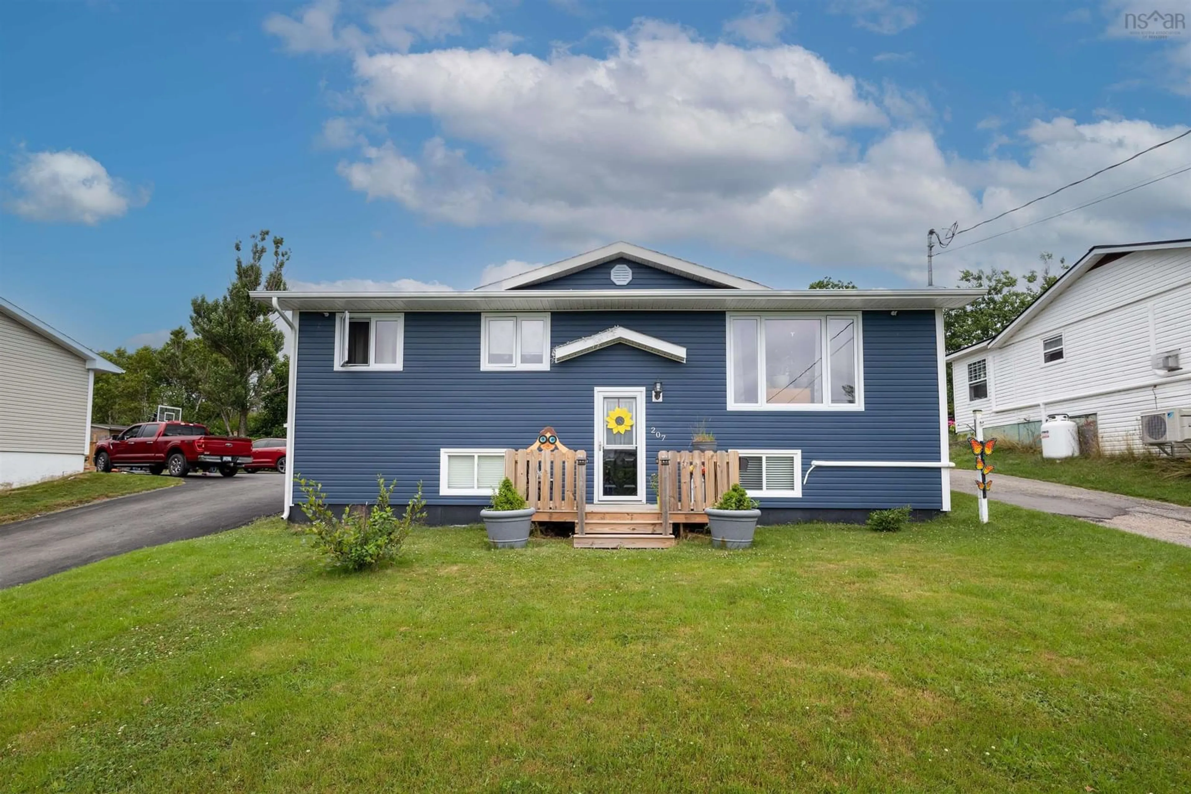 Frontside or backside of a home for 207 Rotary Dr, Sydney Nova Scotia B1P 6L4