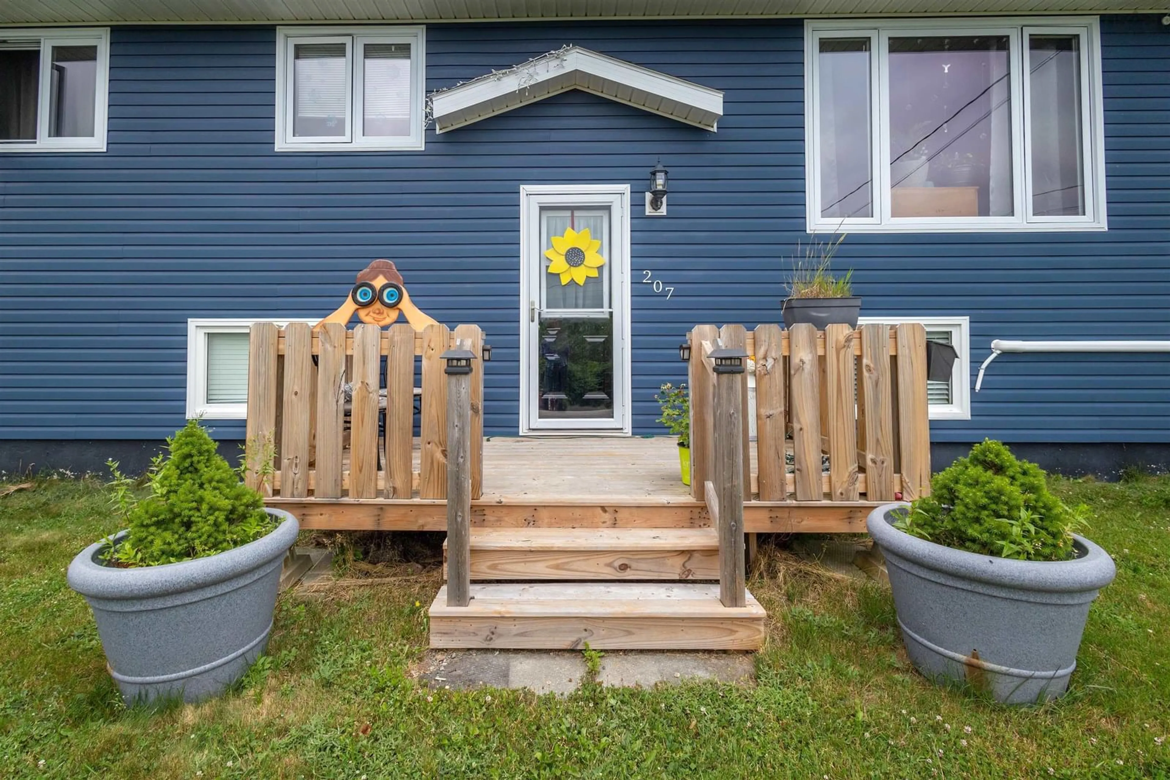 Patio for 207 Rotary Dr, Sydney Nova Scotia B1P 6L4