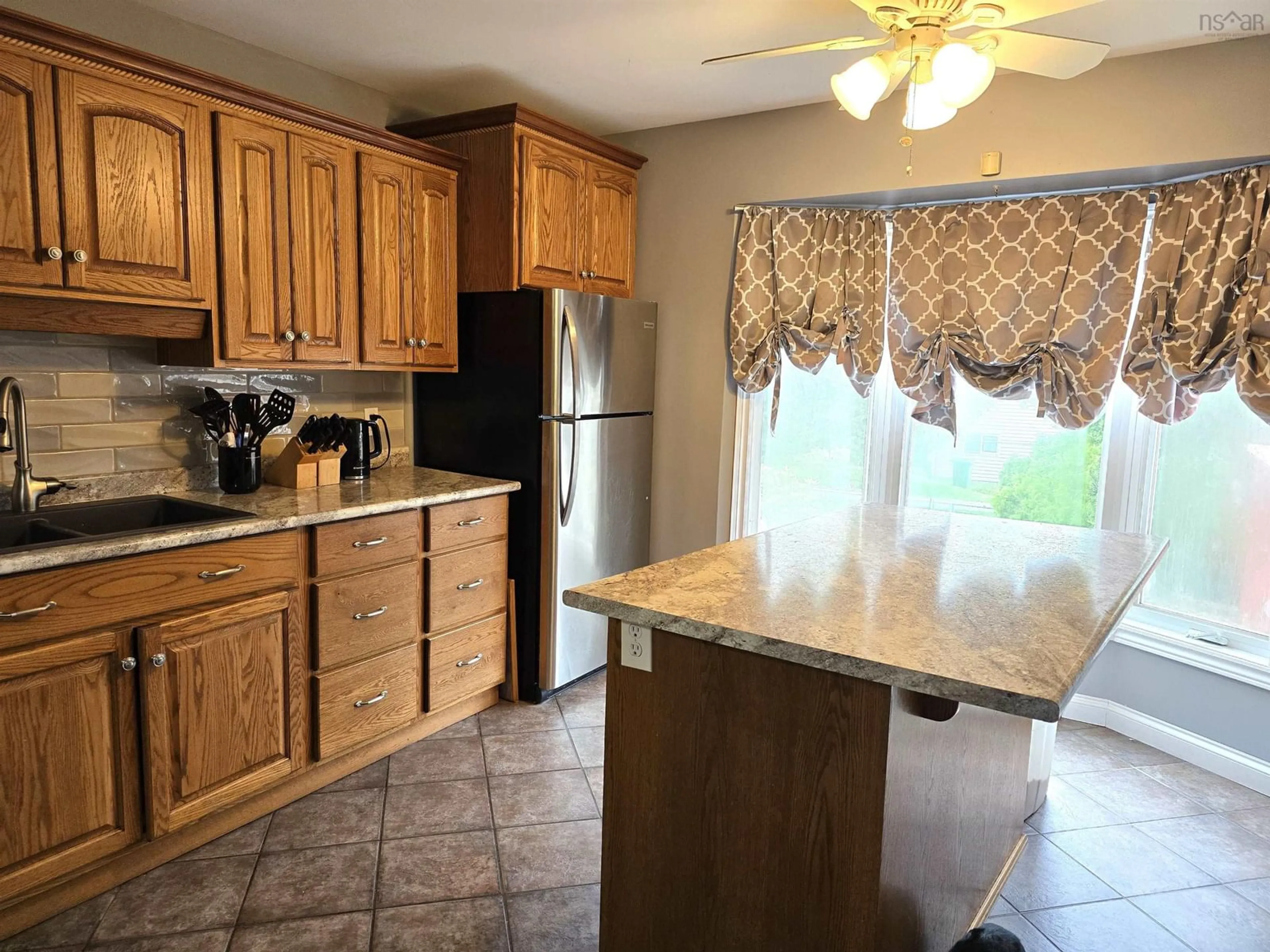 Kitchen for 67 Colonna Pl, Dartmouth Nova Scotia B2X 3H5