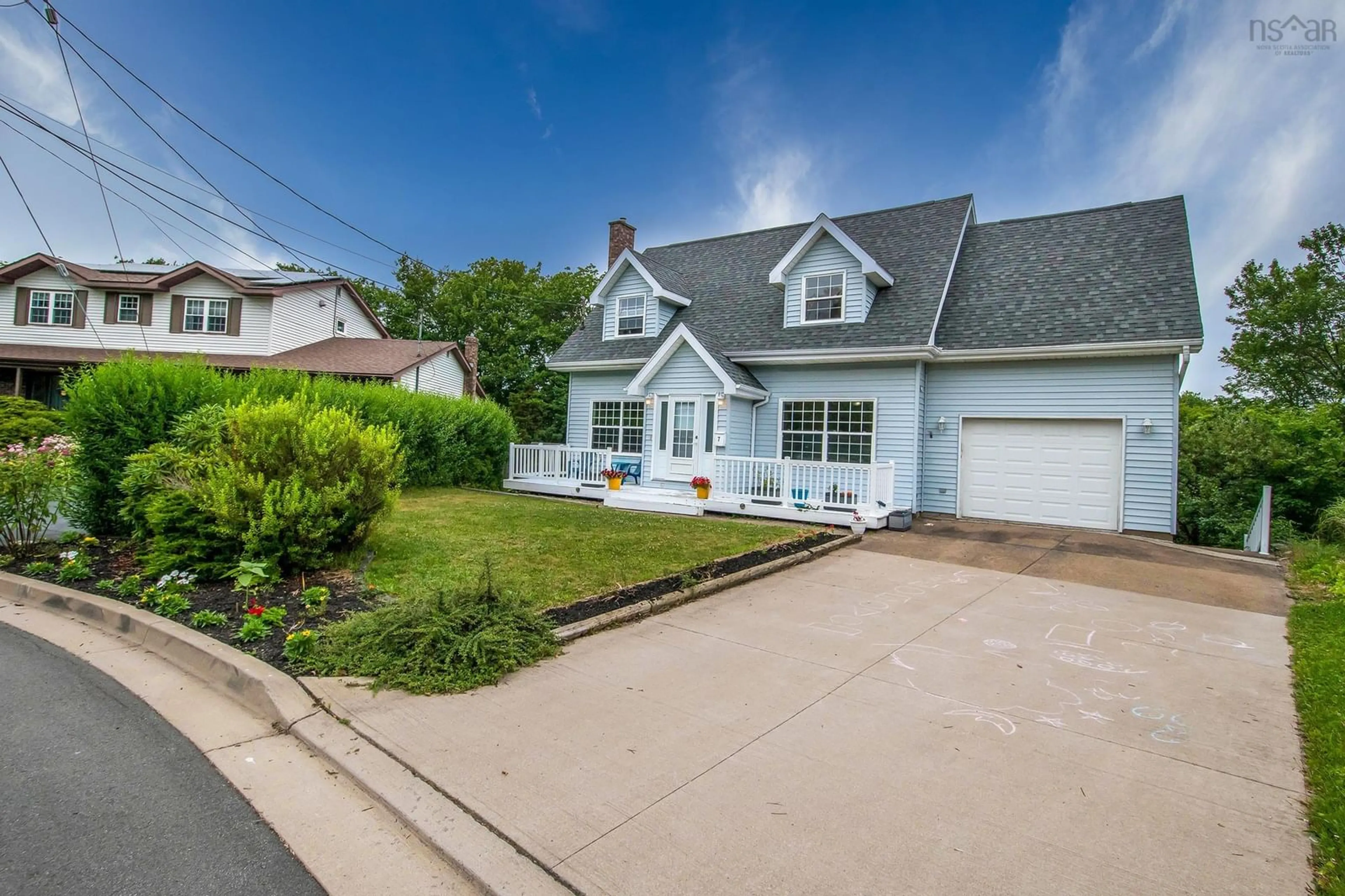 Frontside or backside of a home for 7 Hemming Crt, Dartmouth Nova Scotia B2W 5E4