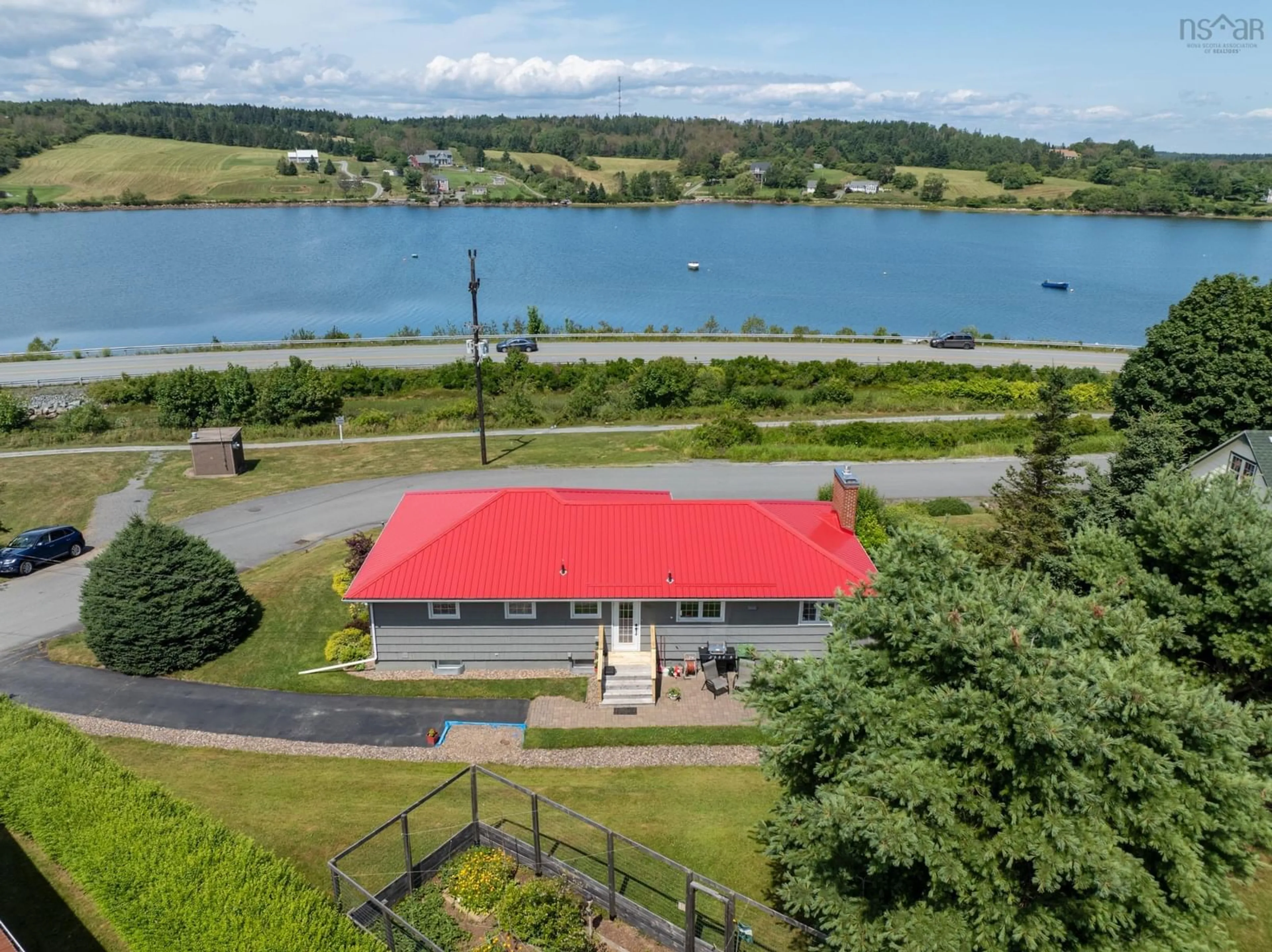 Lakeview for 183 Oxner Dr, Lunenburg Nova Scotia B0J 2C0