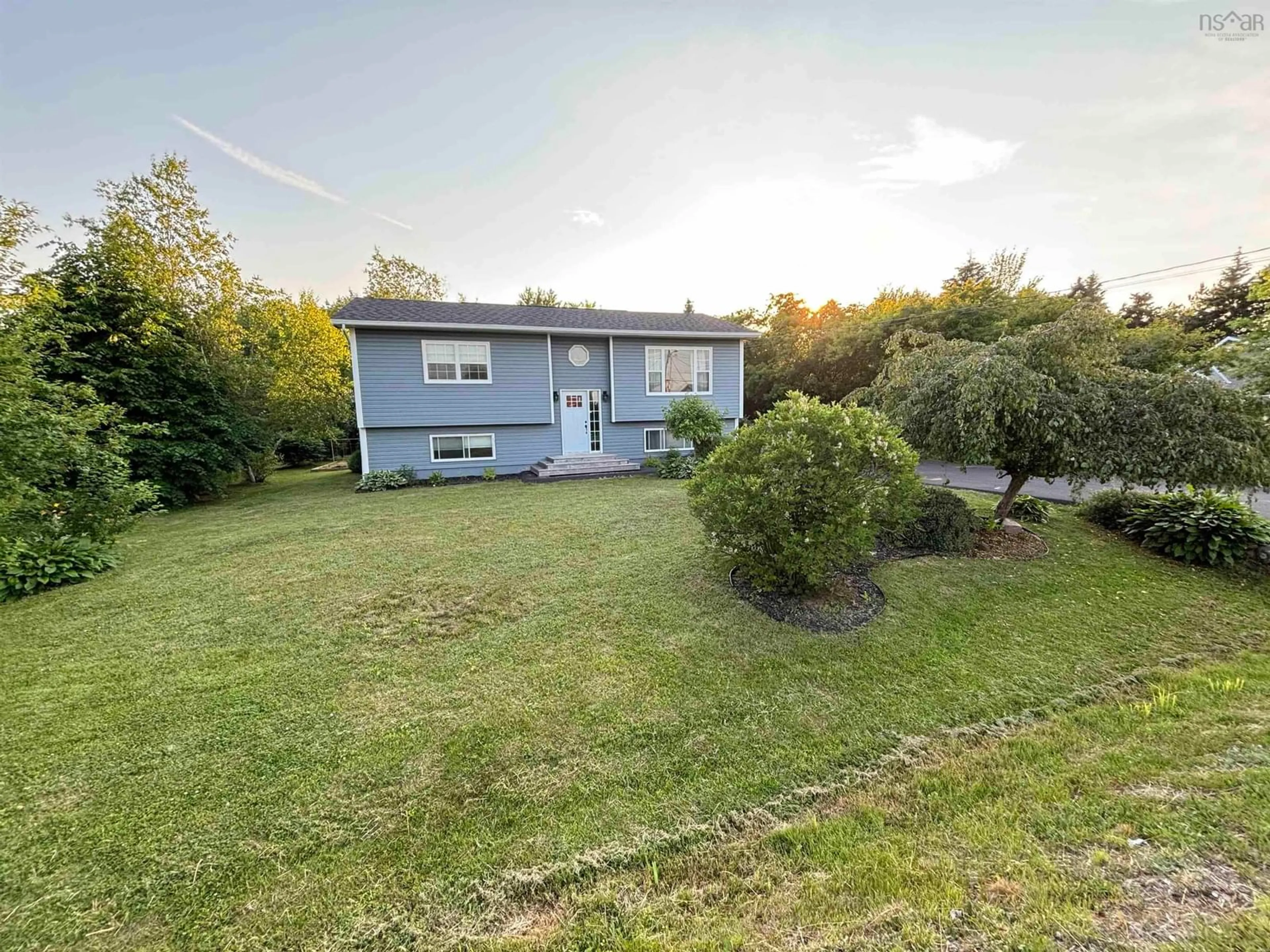 Frontside or backside of a home for 15 Bezanson Dr, Berwick Nova Scotia B0P 1E0