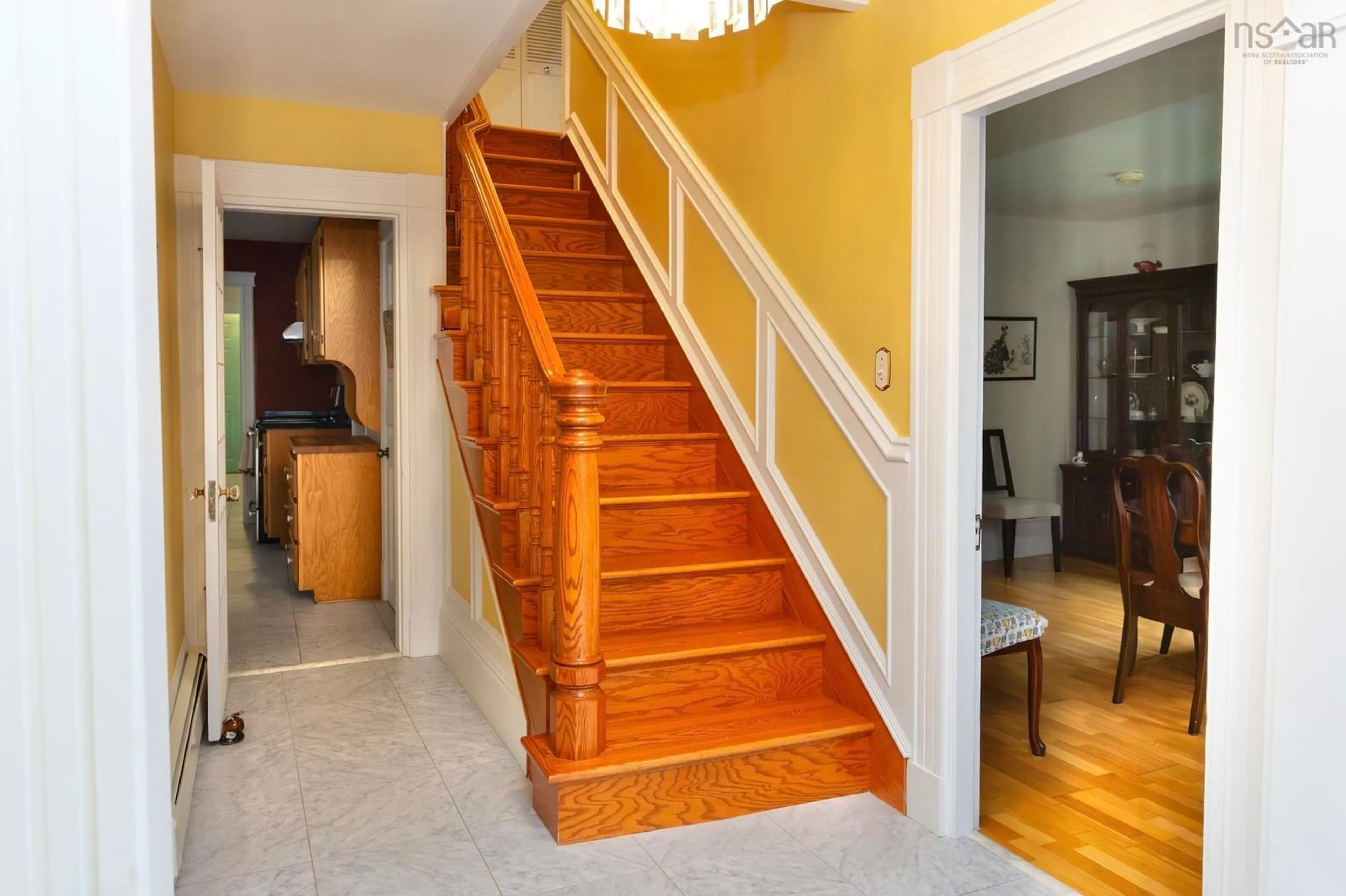 Indoor foyer for 1387 Highway 1, Wellington Nova Scotia B5A 4B1