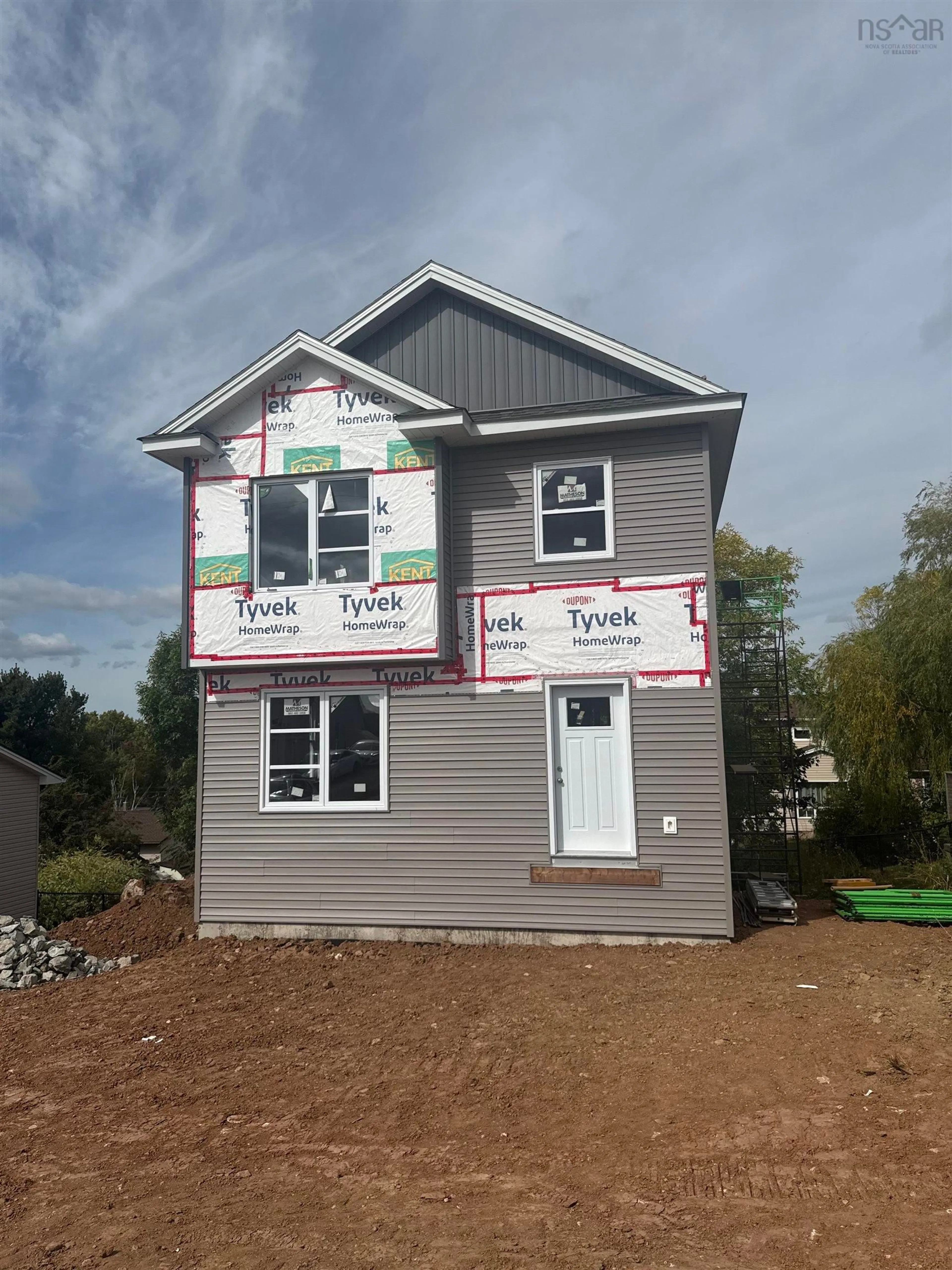 Home with vinyl exterior material, building for 208E Burgess Cres, Windsor Nova Scotia B0N 2T0